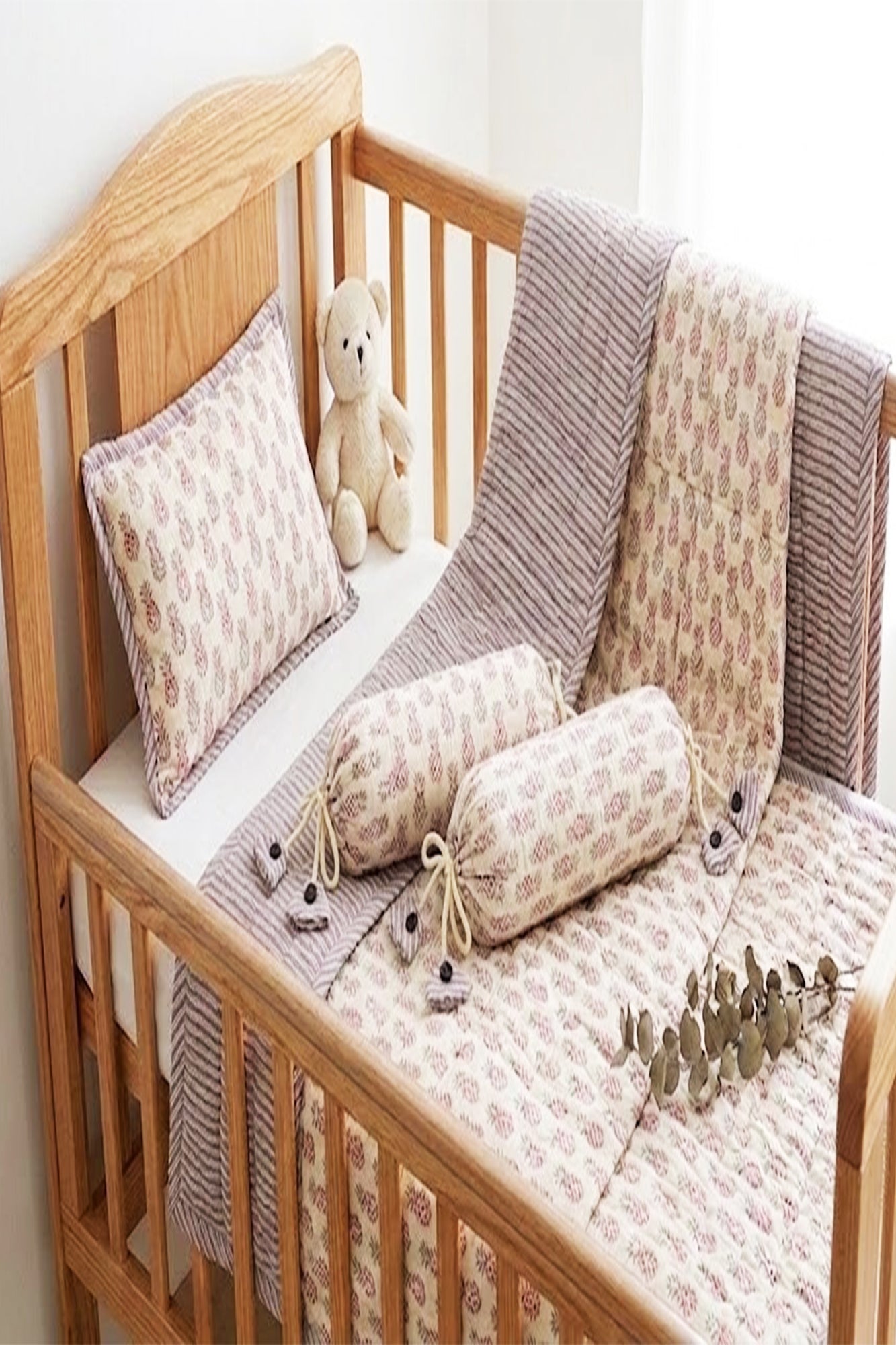 Tropical Charm Bed Set