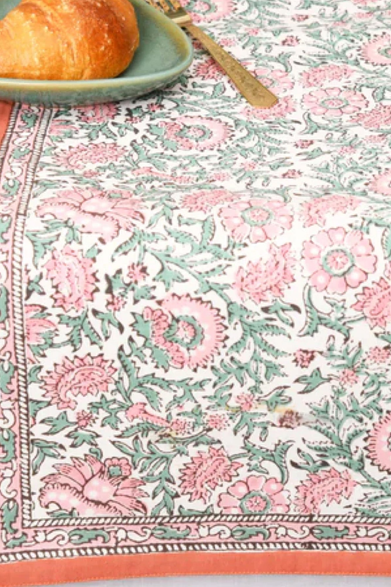 Rose Garden Runner
