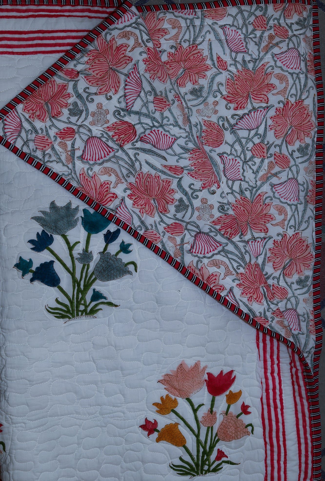 Tulip Garden Bed Cover