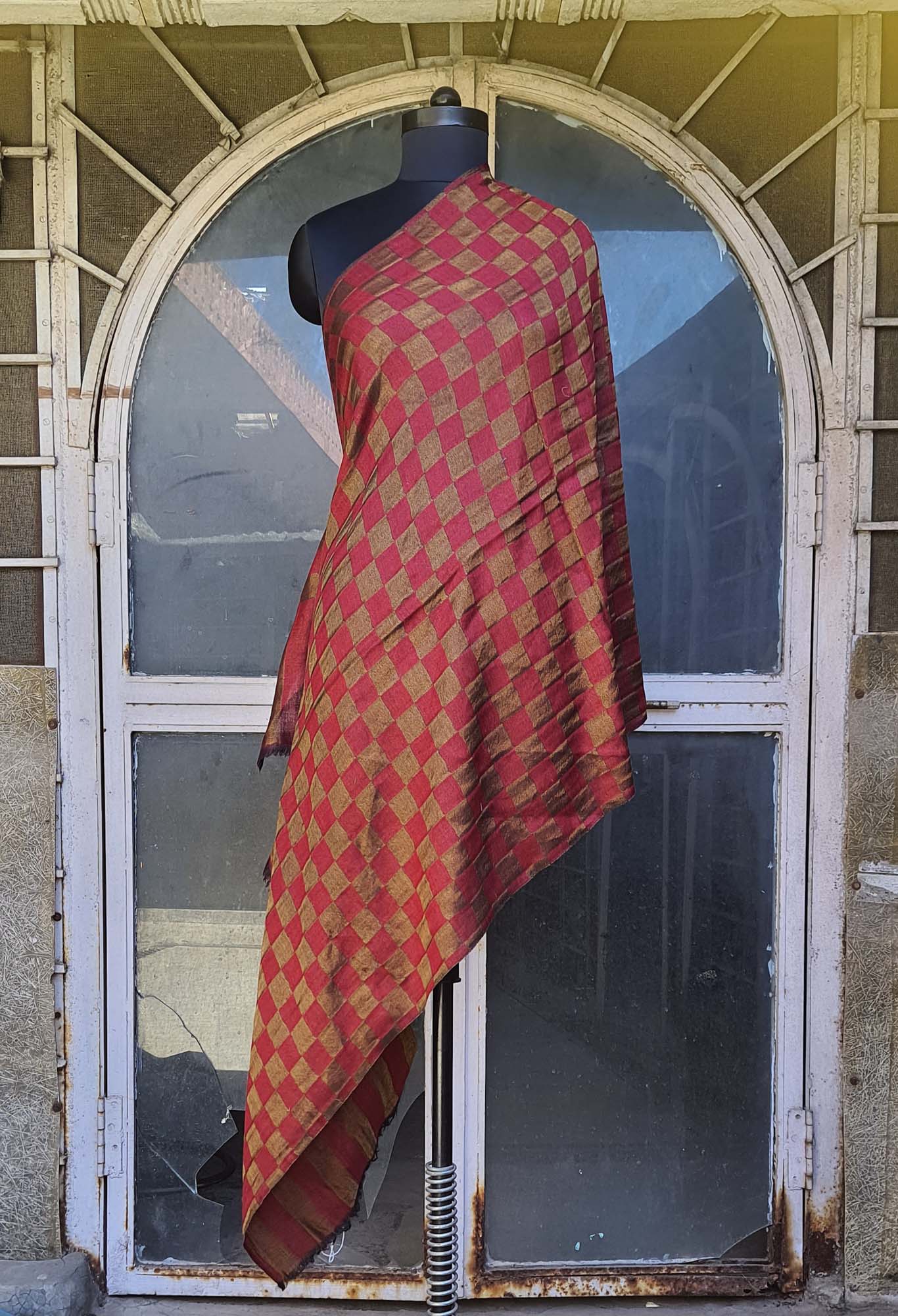 Women Pashmina Stole Checkered Red