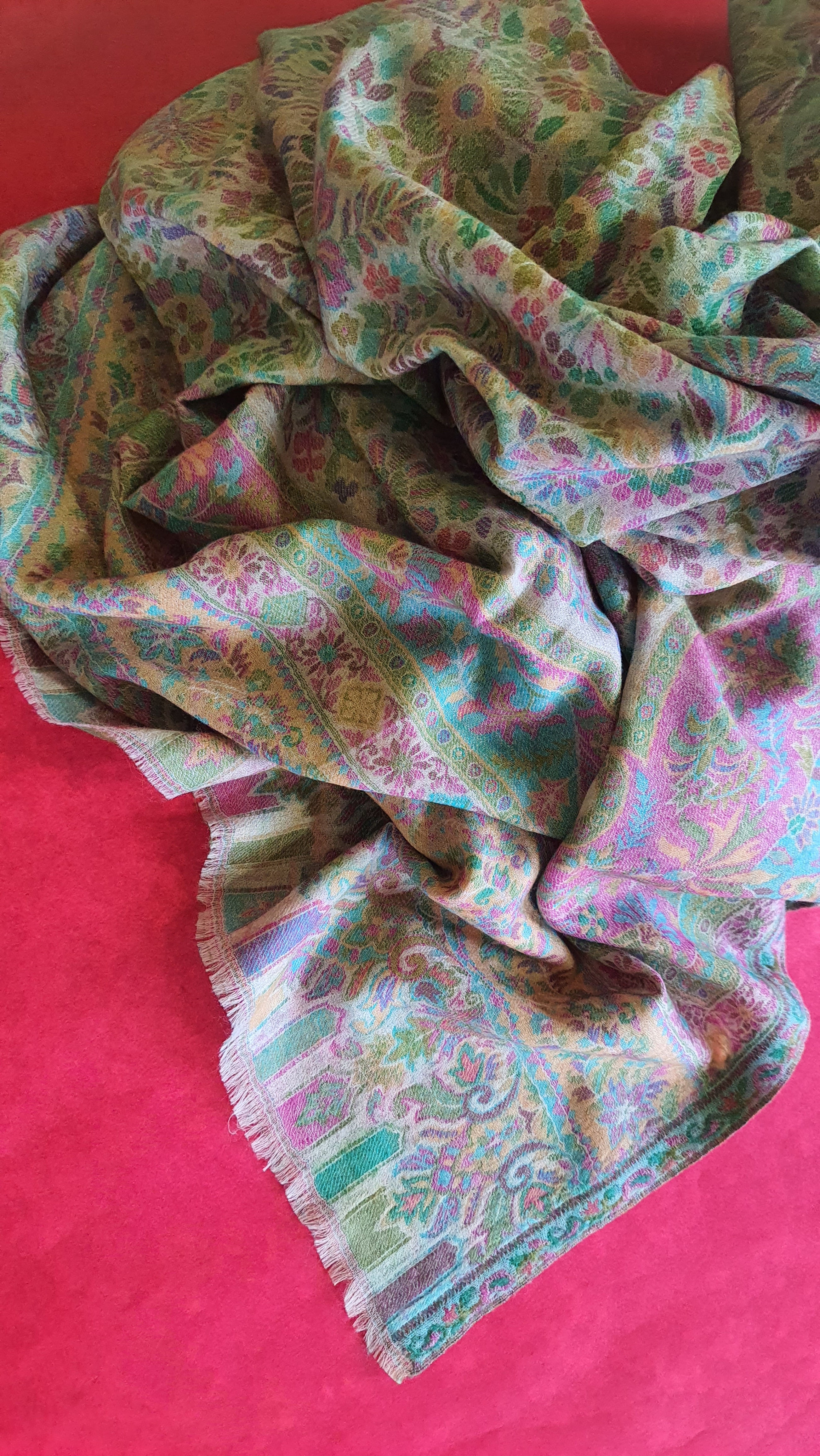 Pashmina Kani Woven Shawl