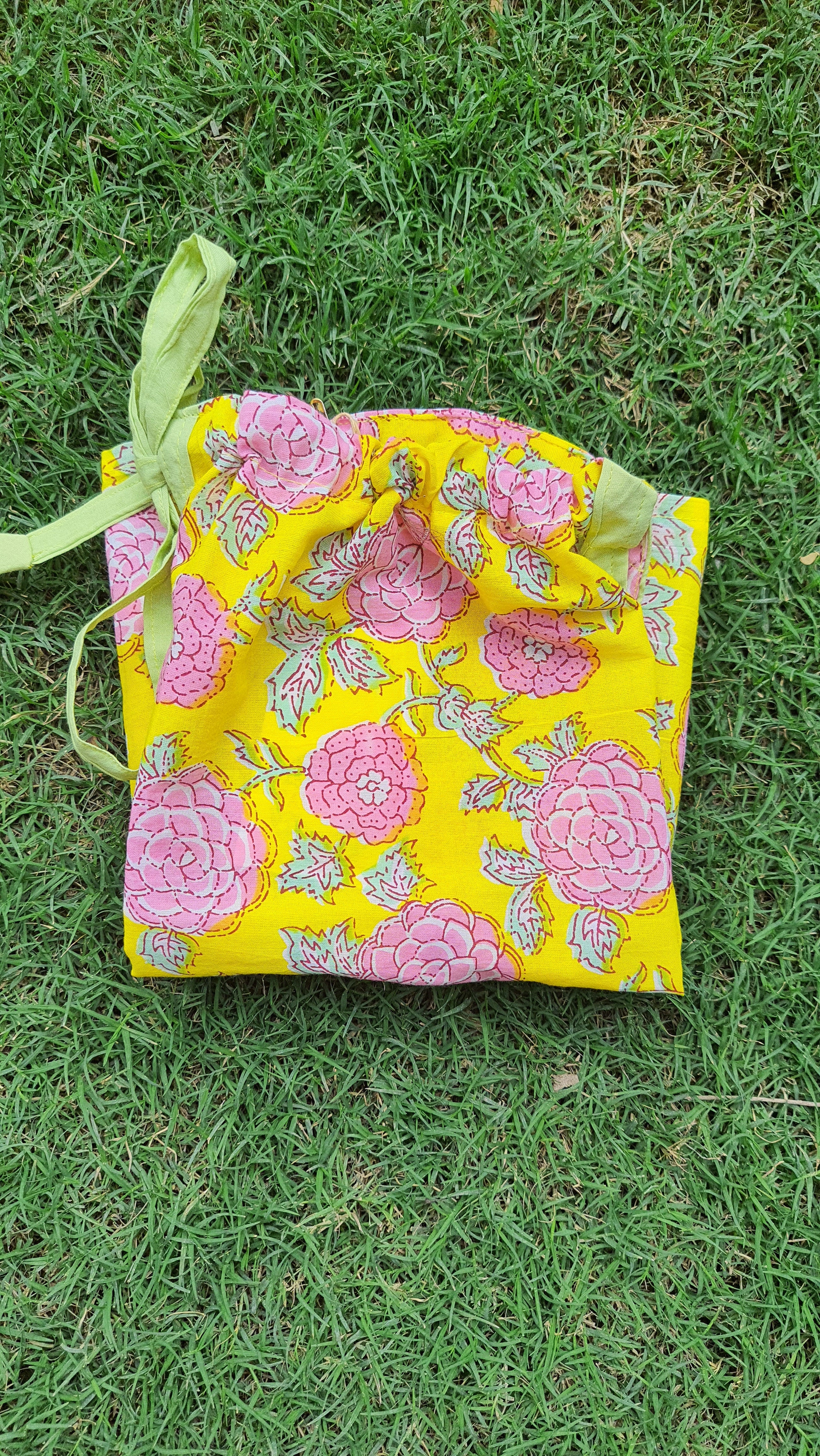 YELLOW ROSE INFANT DORI TOP