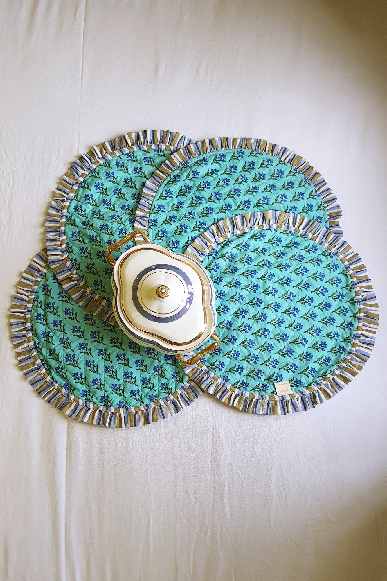 Mughal Motifs Reversible Round Placemat Set
