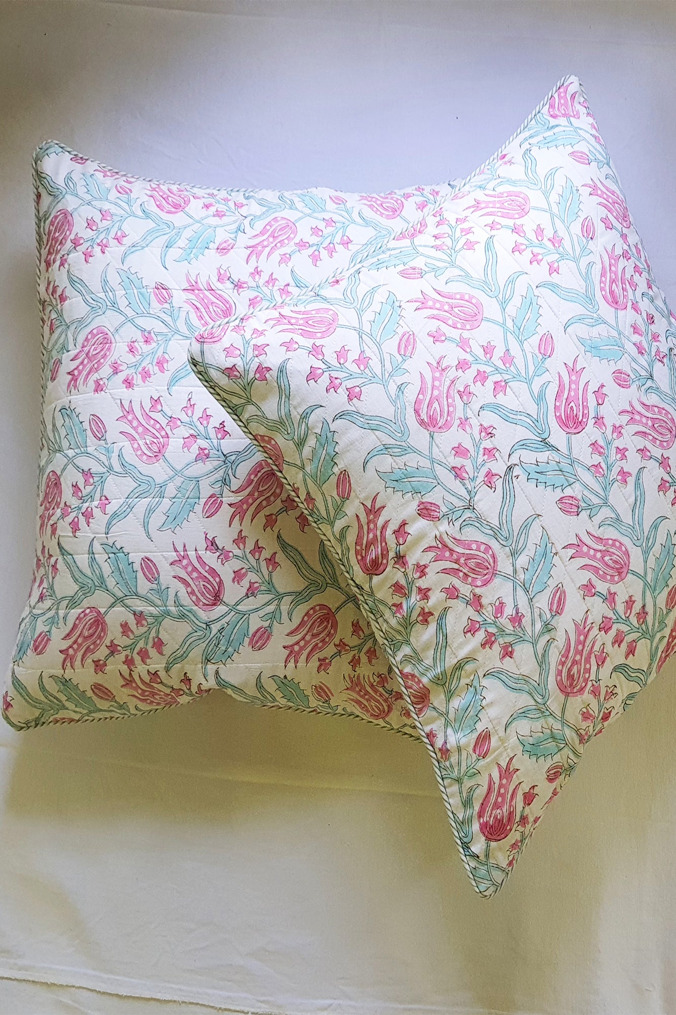 Cyclamen Cushion Cover Set of2