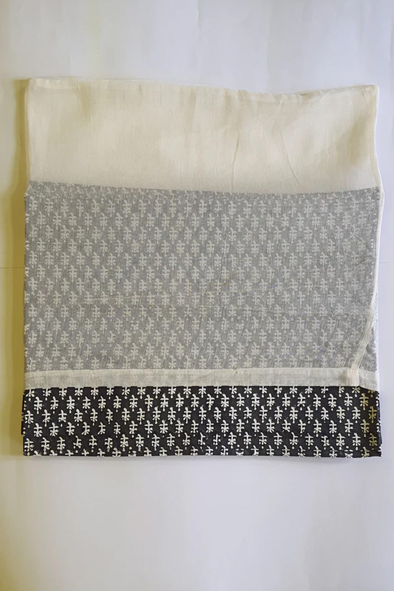 Black Motifs Placemat Set of 6