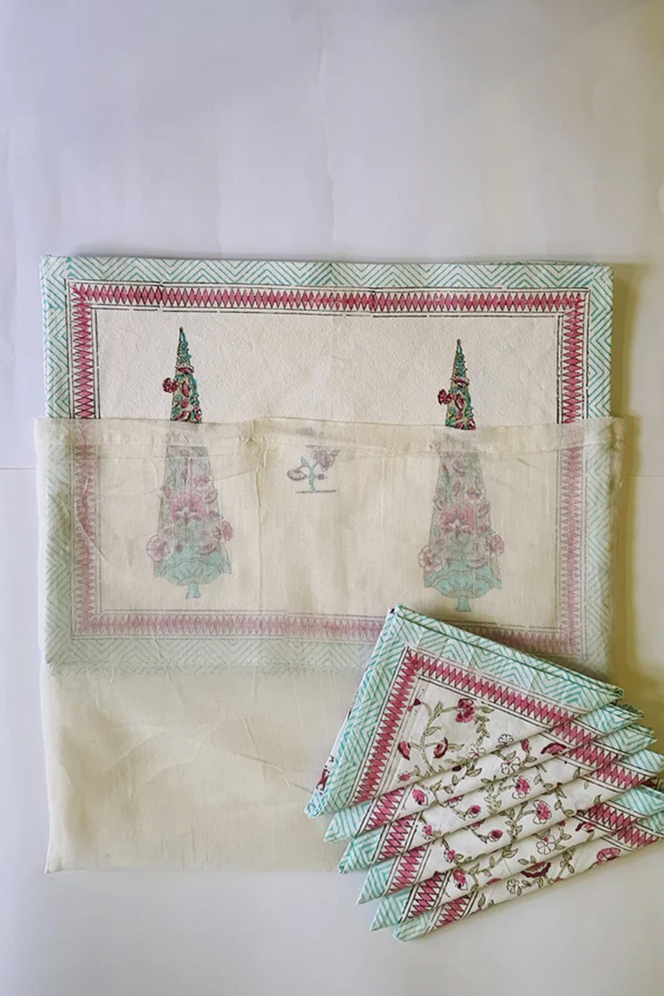 Mughal Leaf Placemat & Napkin Set of 6