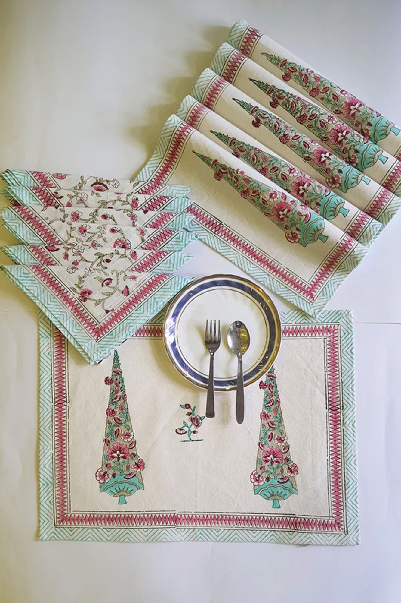 Mughal Leaf Placemat & Napkin Set of 6