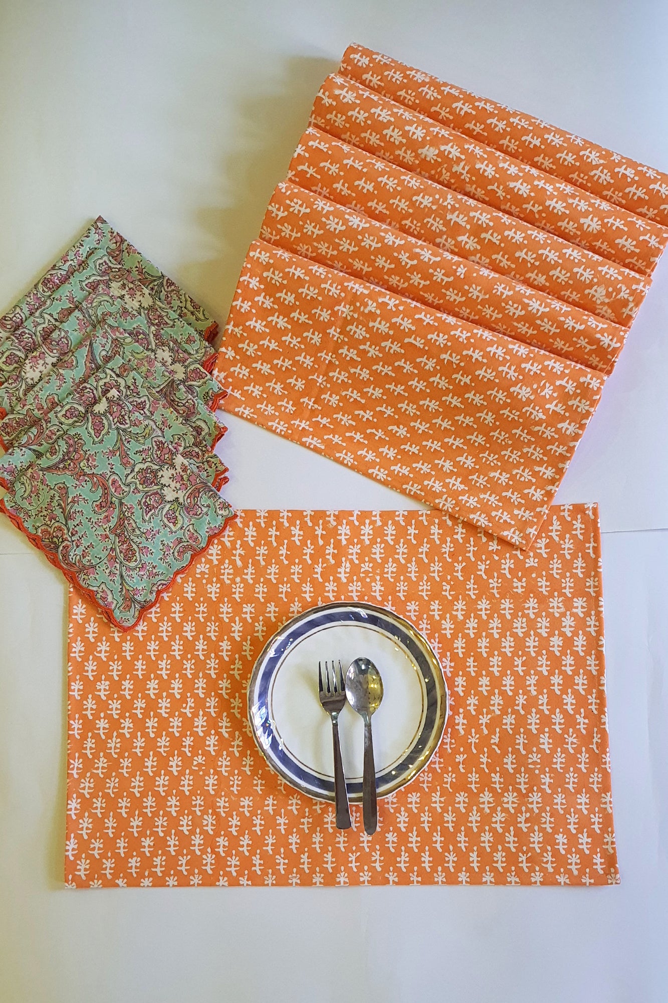 Orange Motifs Placemat & Napkin Set of 6