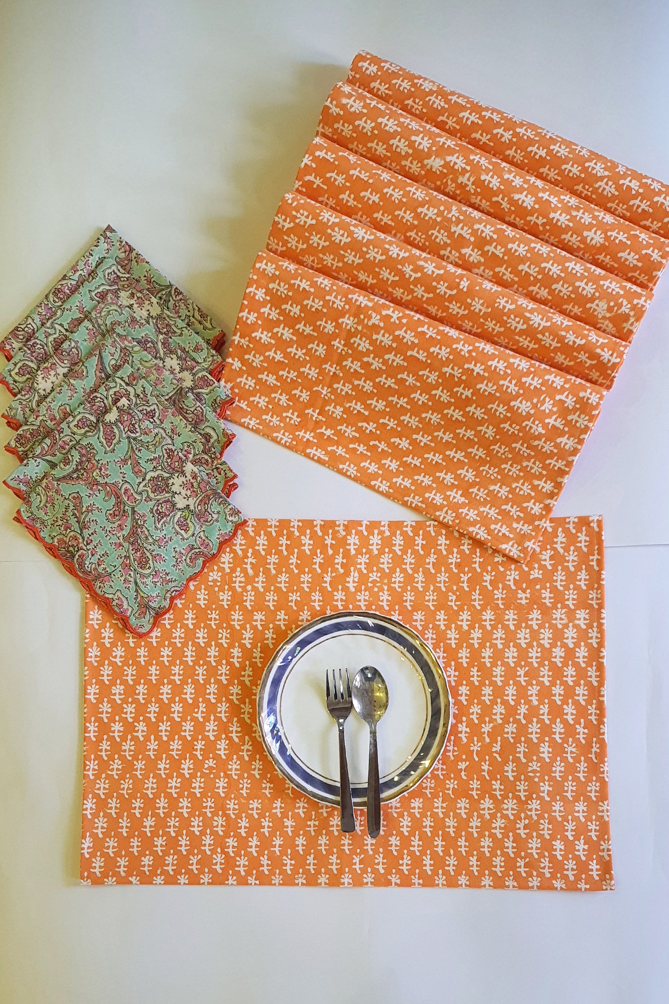 Orange Motifs Placemat & Napkin Set of 6