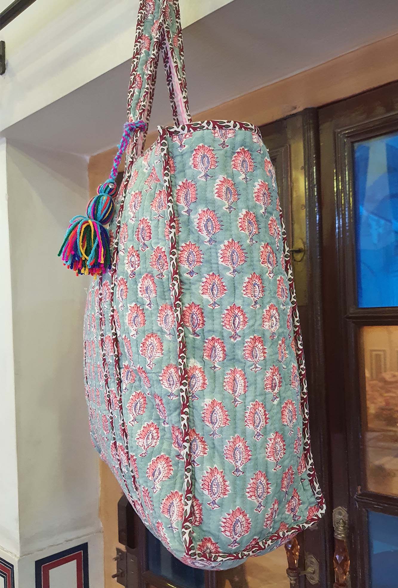 Bag Quilted Block Booti Grey