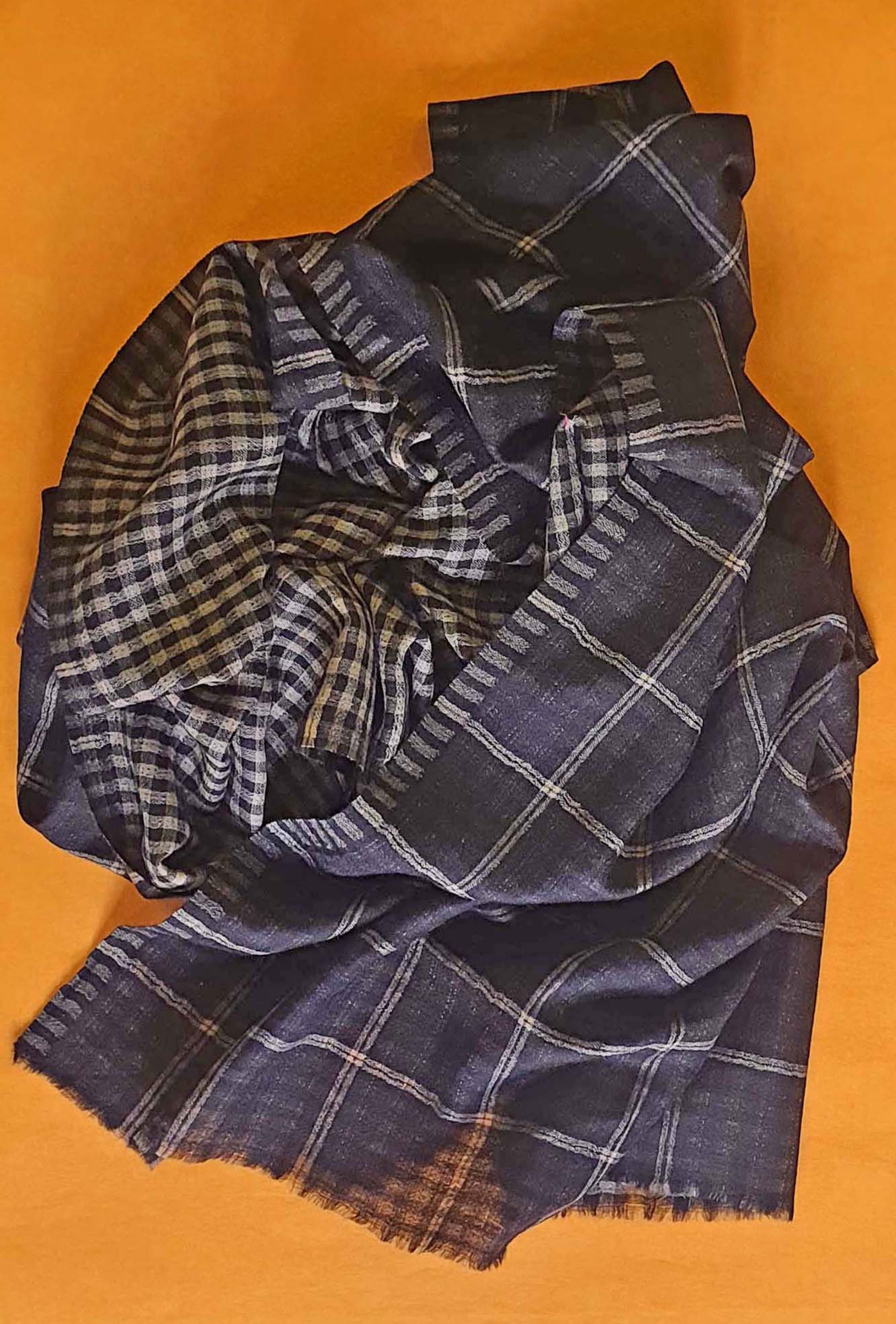 Pashmina Black Checks