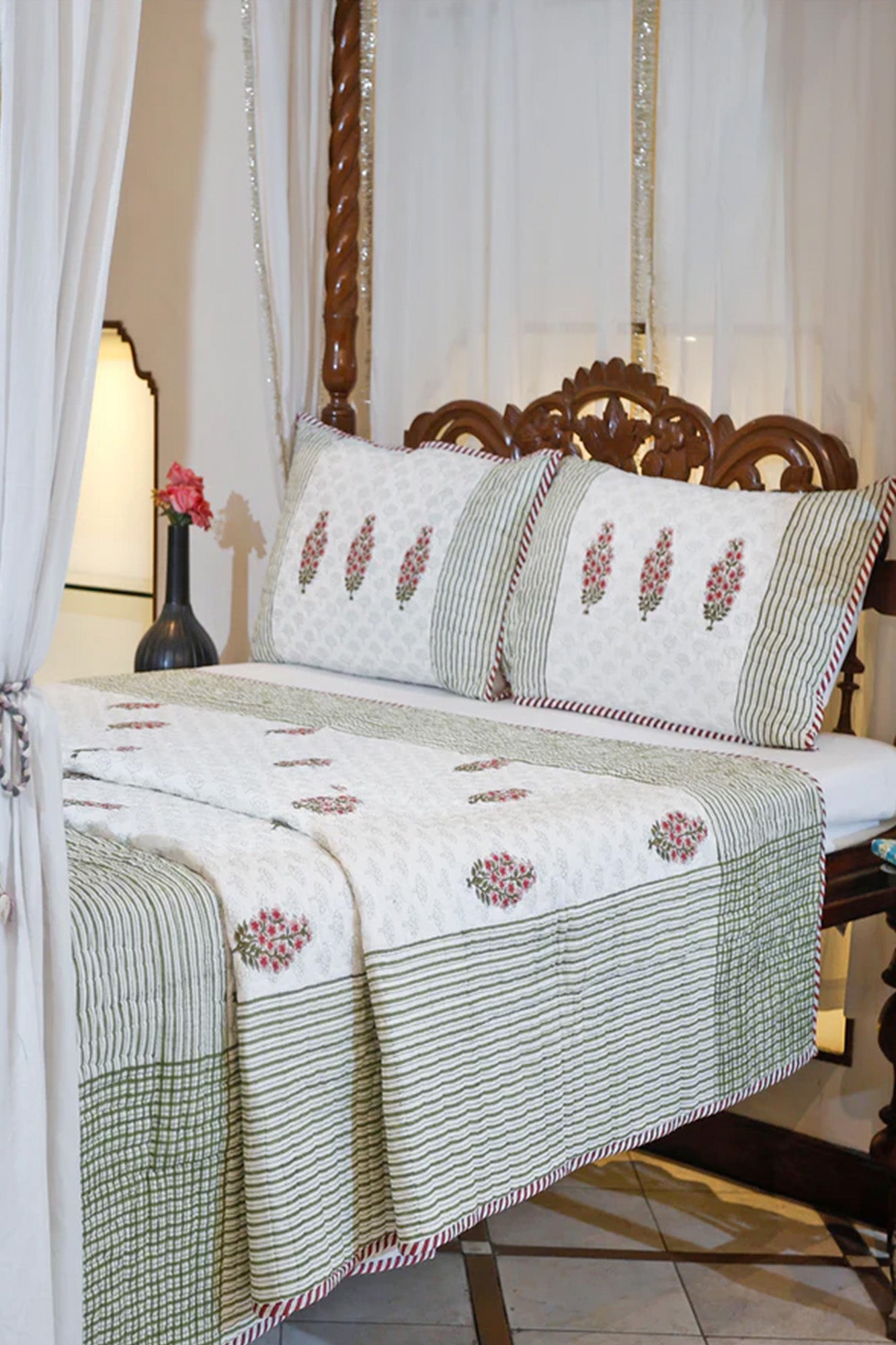Green Stripes Bed Cover