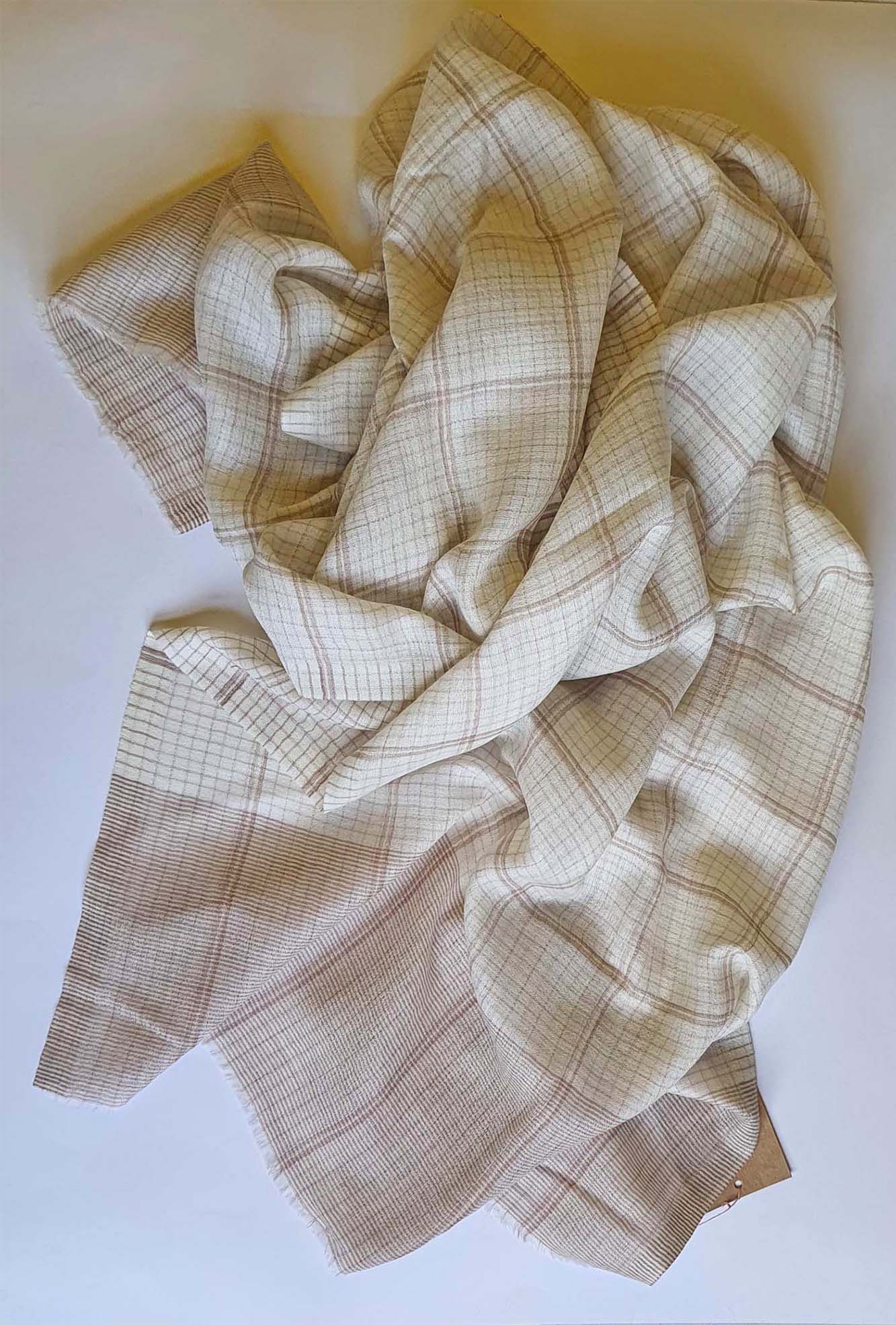 Pashmina Self Checks Beize