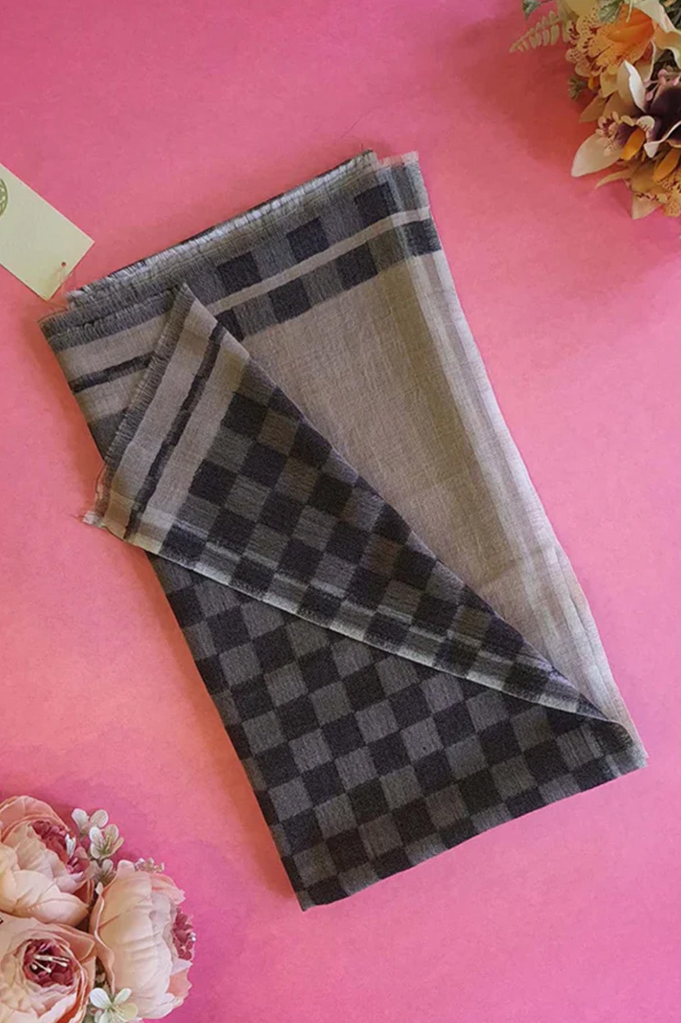 Pashmina Chekered Grey