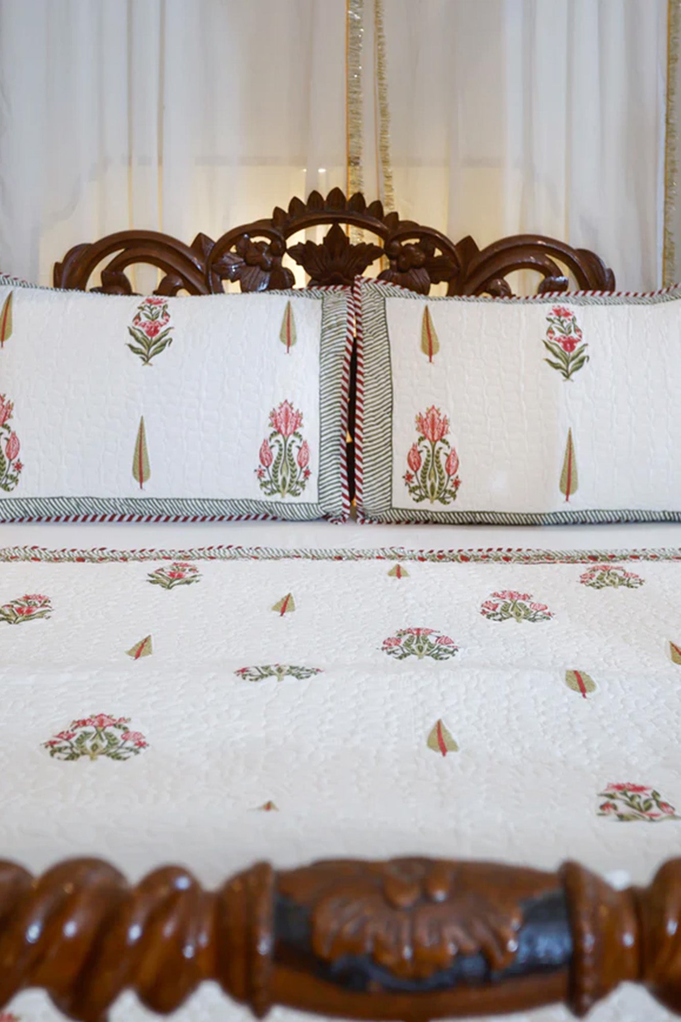Damask Bed Cover
