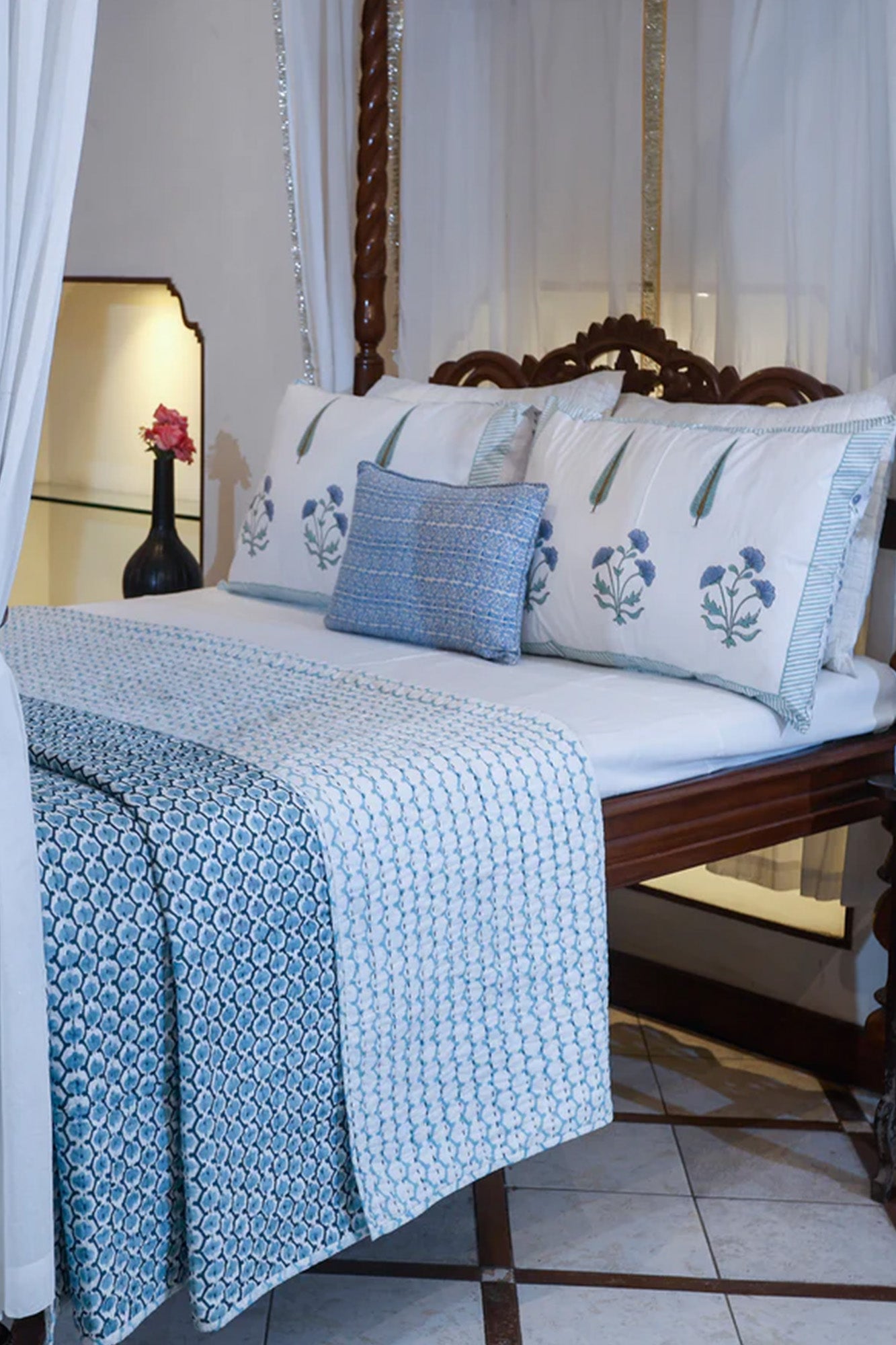 Quilt Blue Kantha Hexagon