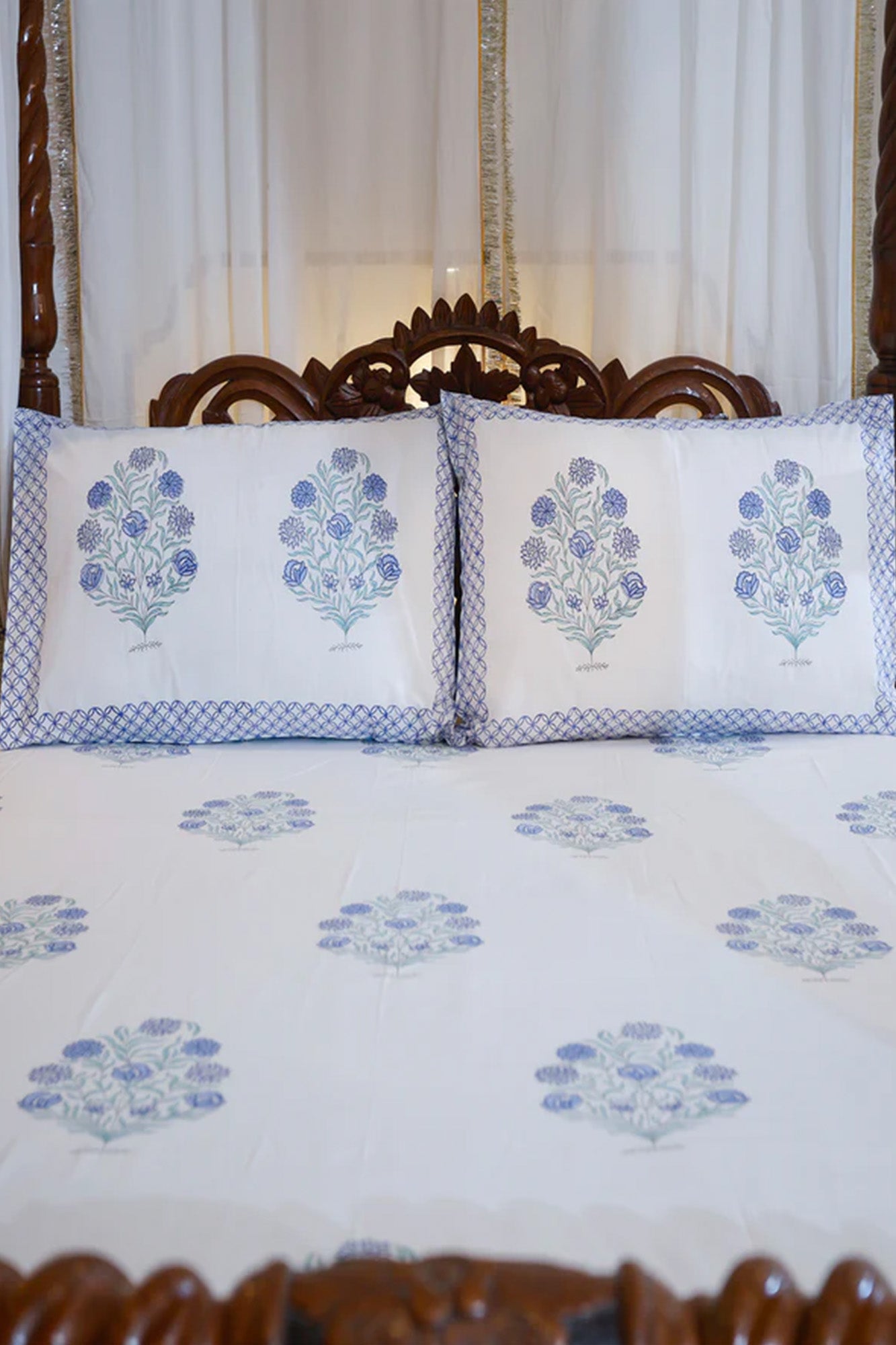 Neel Bagh Bed Sheet