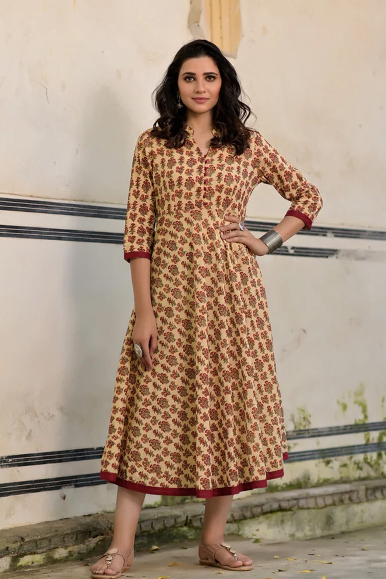 Dress Aureb Maroon Boota