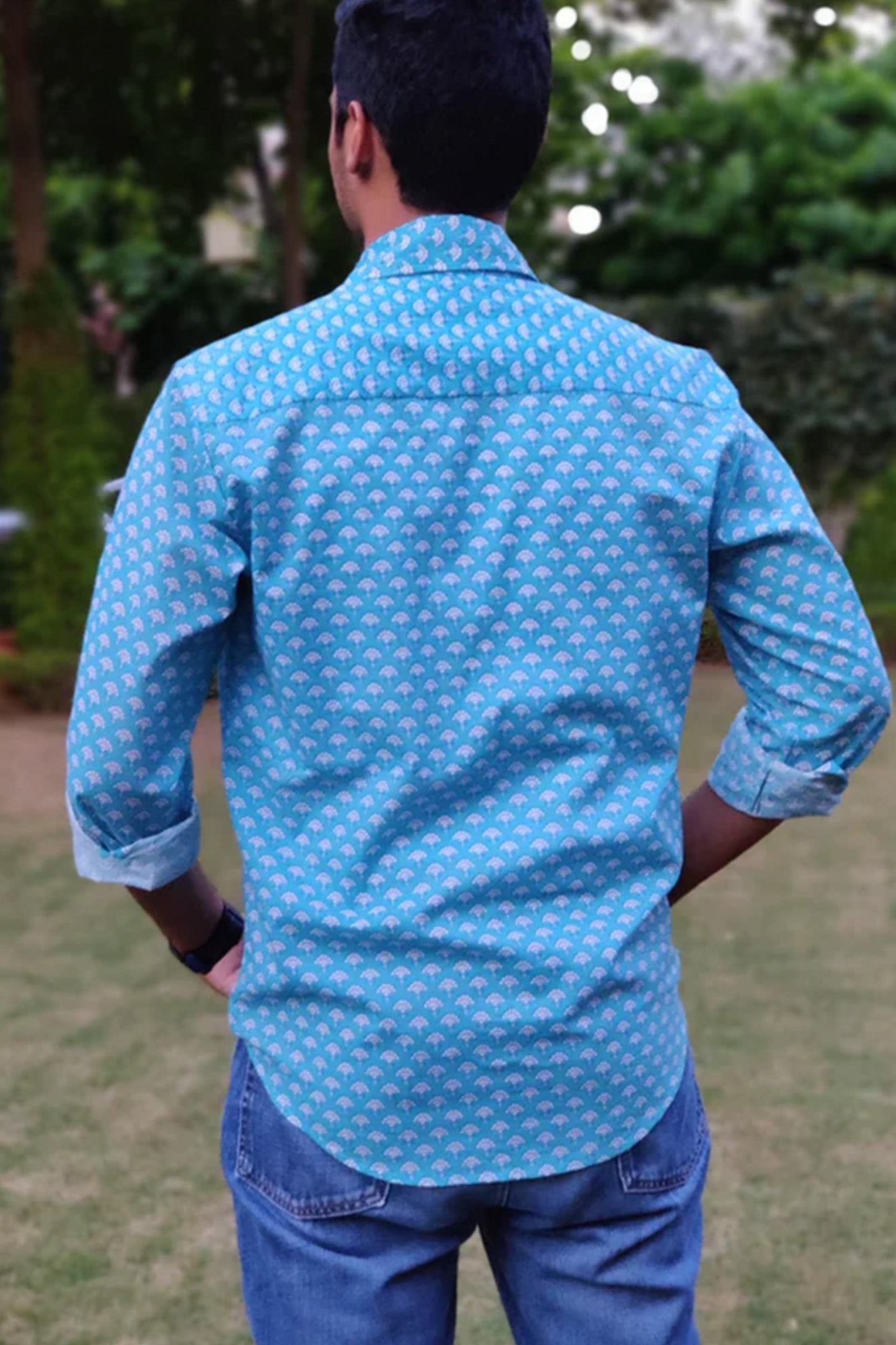 Men White Booti on Blue Full Sleeves Shirt
