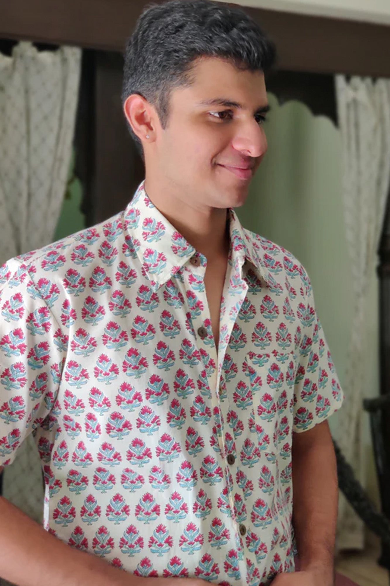 Men Half Sleeve Shirt Maroon Booti