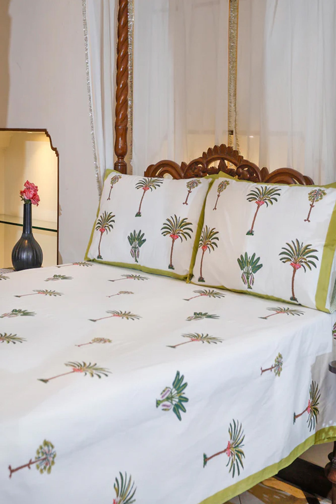 Green Palm Bed Sheet