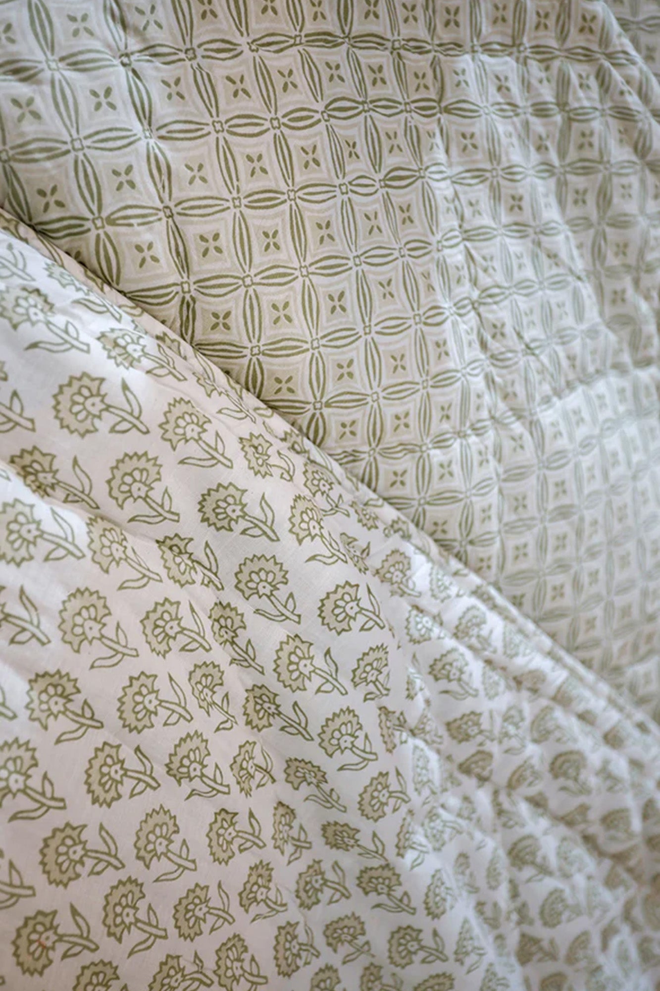 Quilt Green Motifs