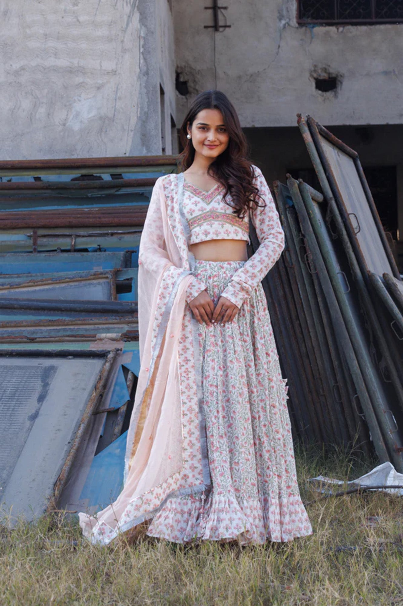 Sadabahar Carnation Lehenga set