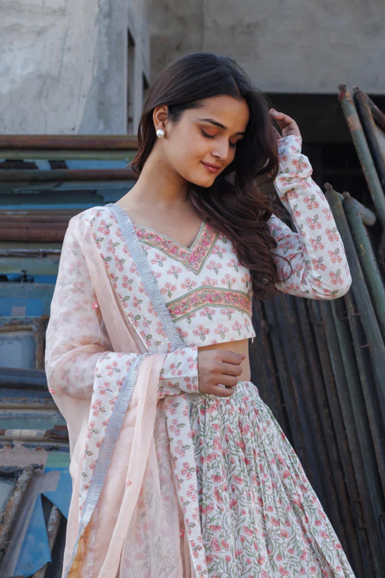 Sadabahar Carnation Lehenga set