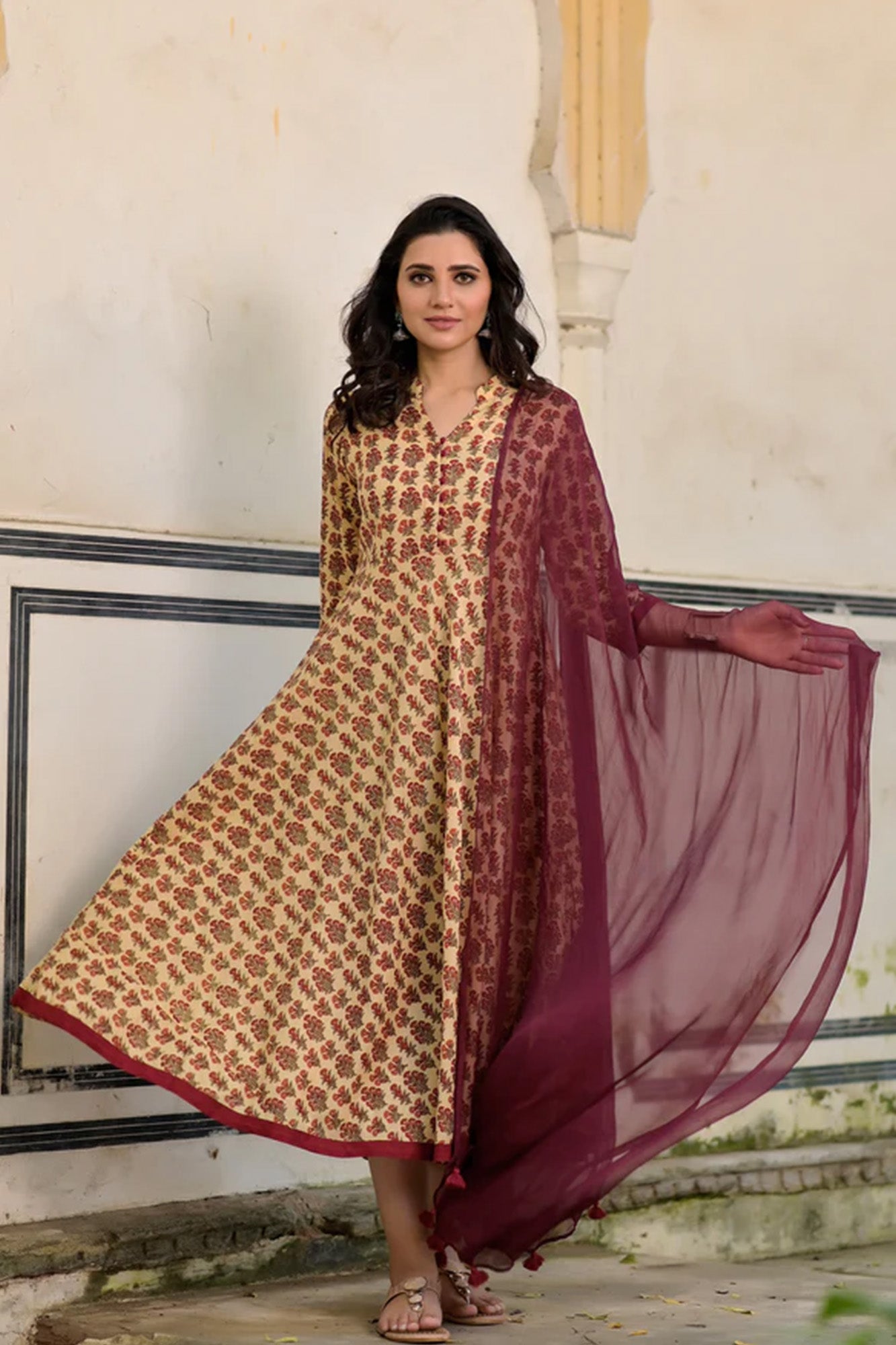 Dress Aureb Maroon Boota With Dupatta