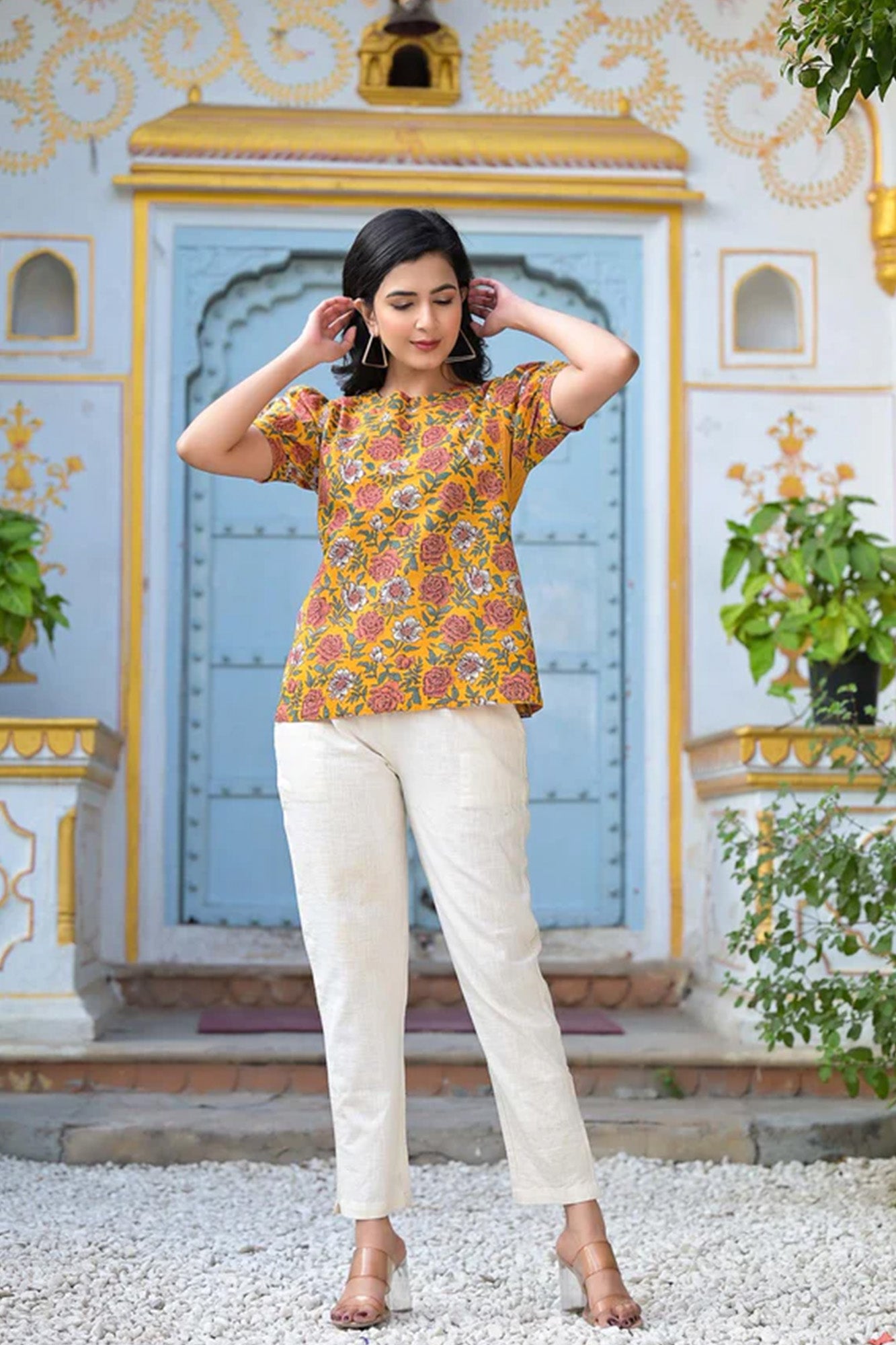 Women Shaamiyana Top