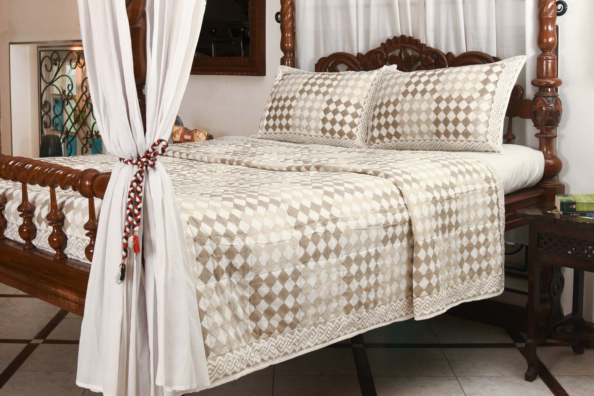 Golden Geo-diamond Quilted Bedcover