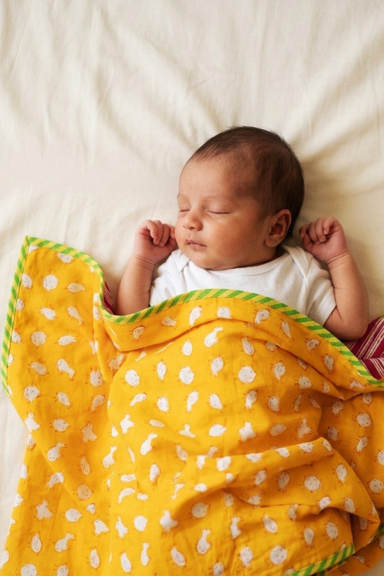 Chirpy Yellow Kids Dohar