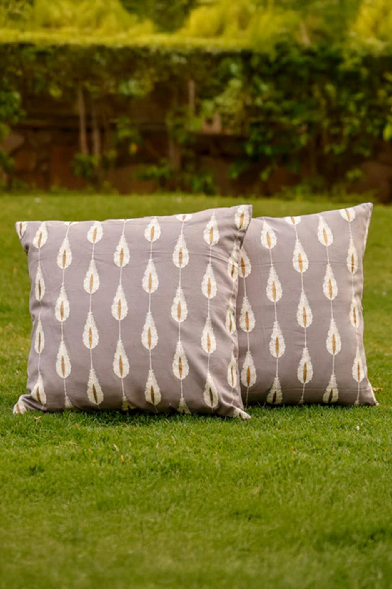 Cushion Cover Gold Printed