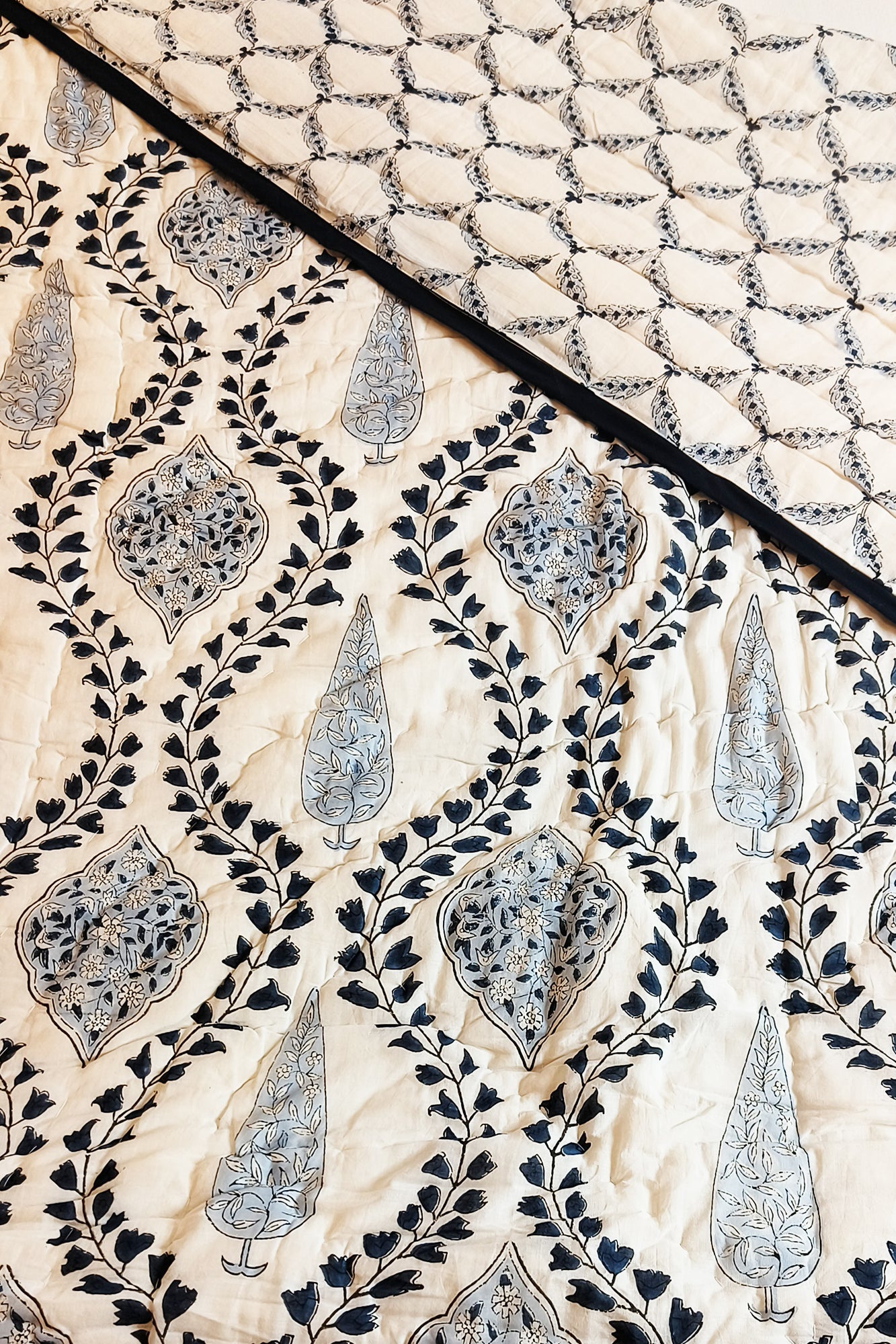 Mughal Blue Razai