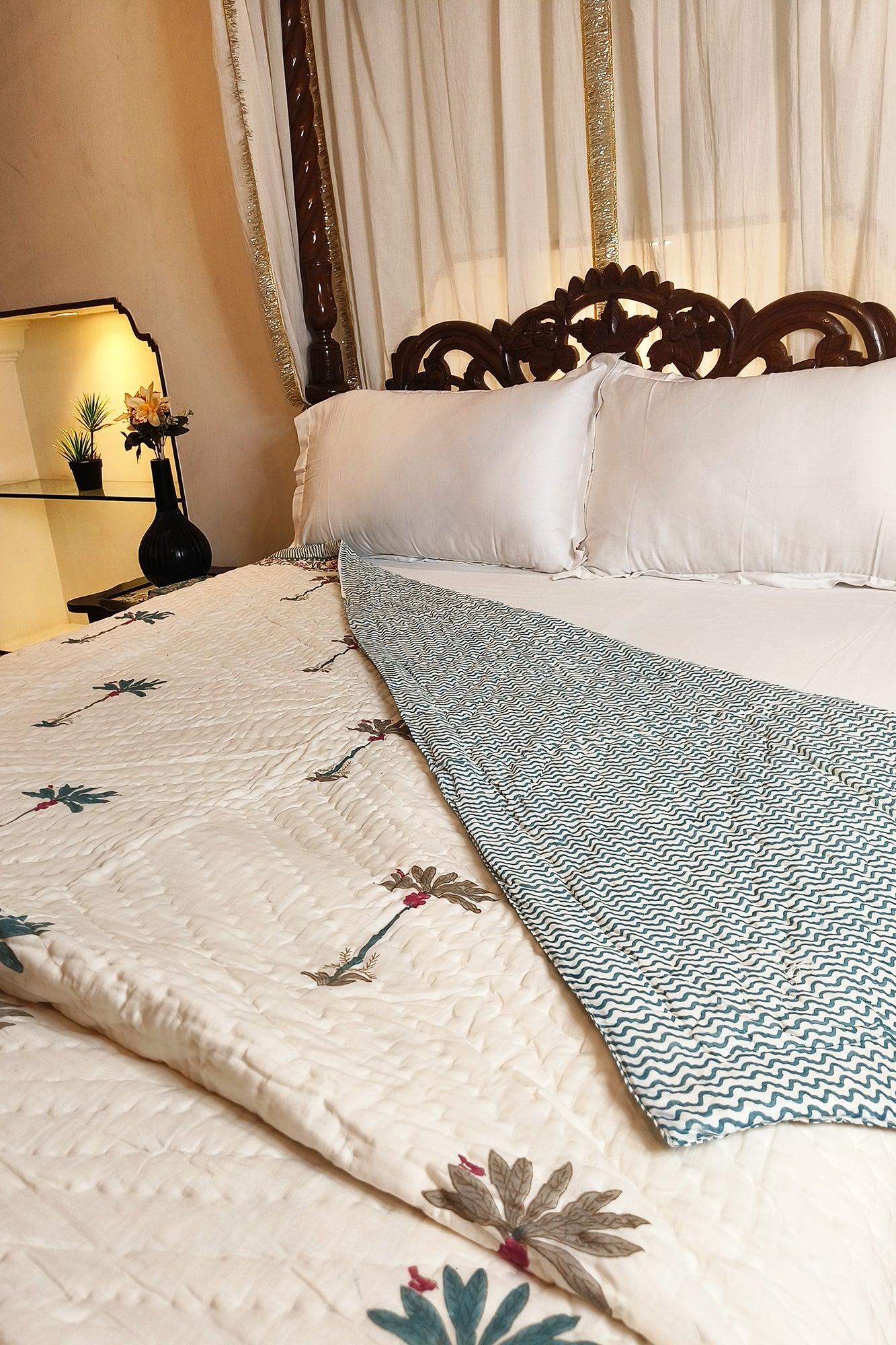 Tropic Threads Razai