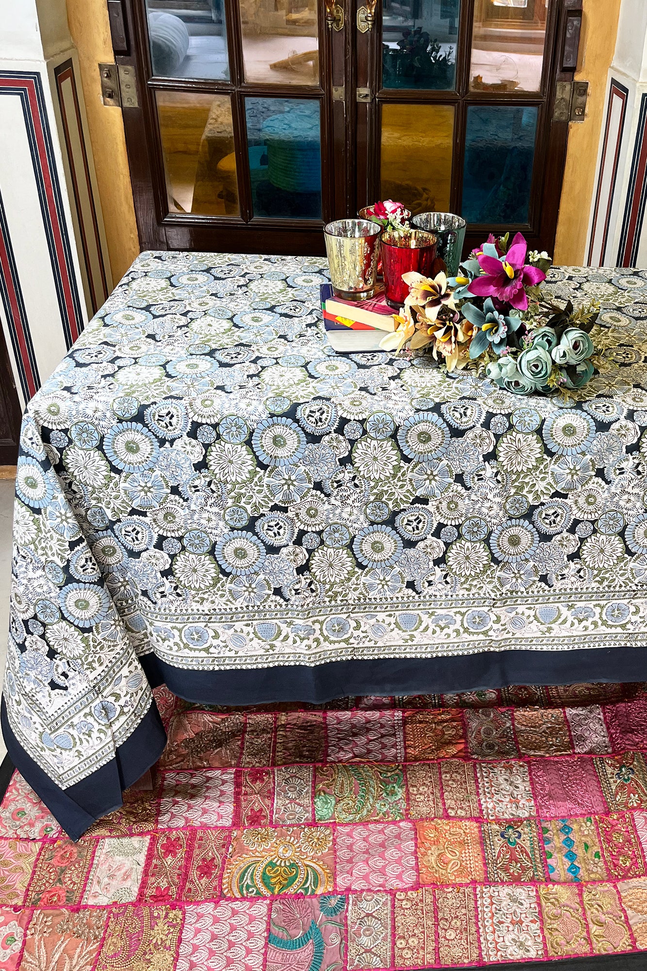 Sunflower Grey Table cover
