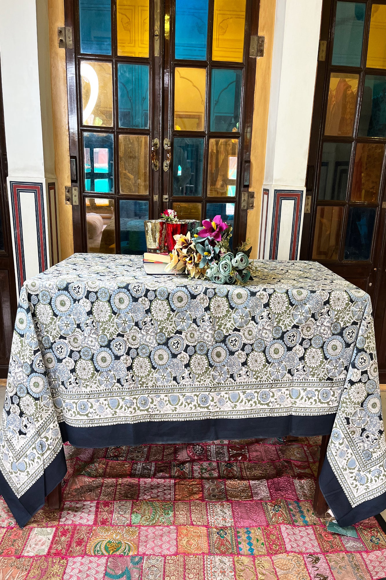 Sunflower Grey Table cover