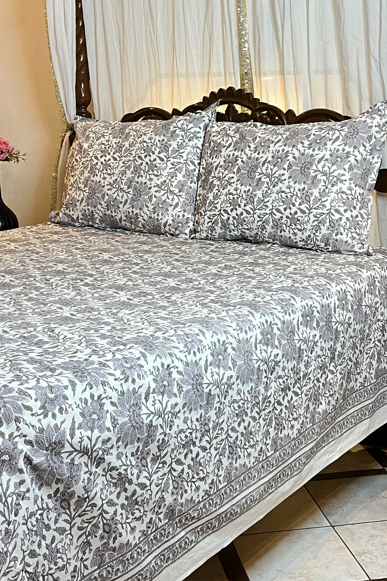 Elegant Grey Bed Sheet With Pillow