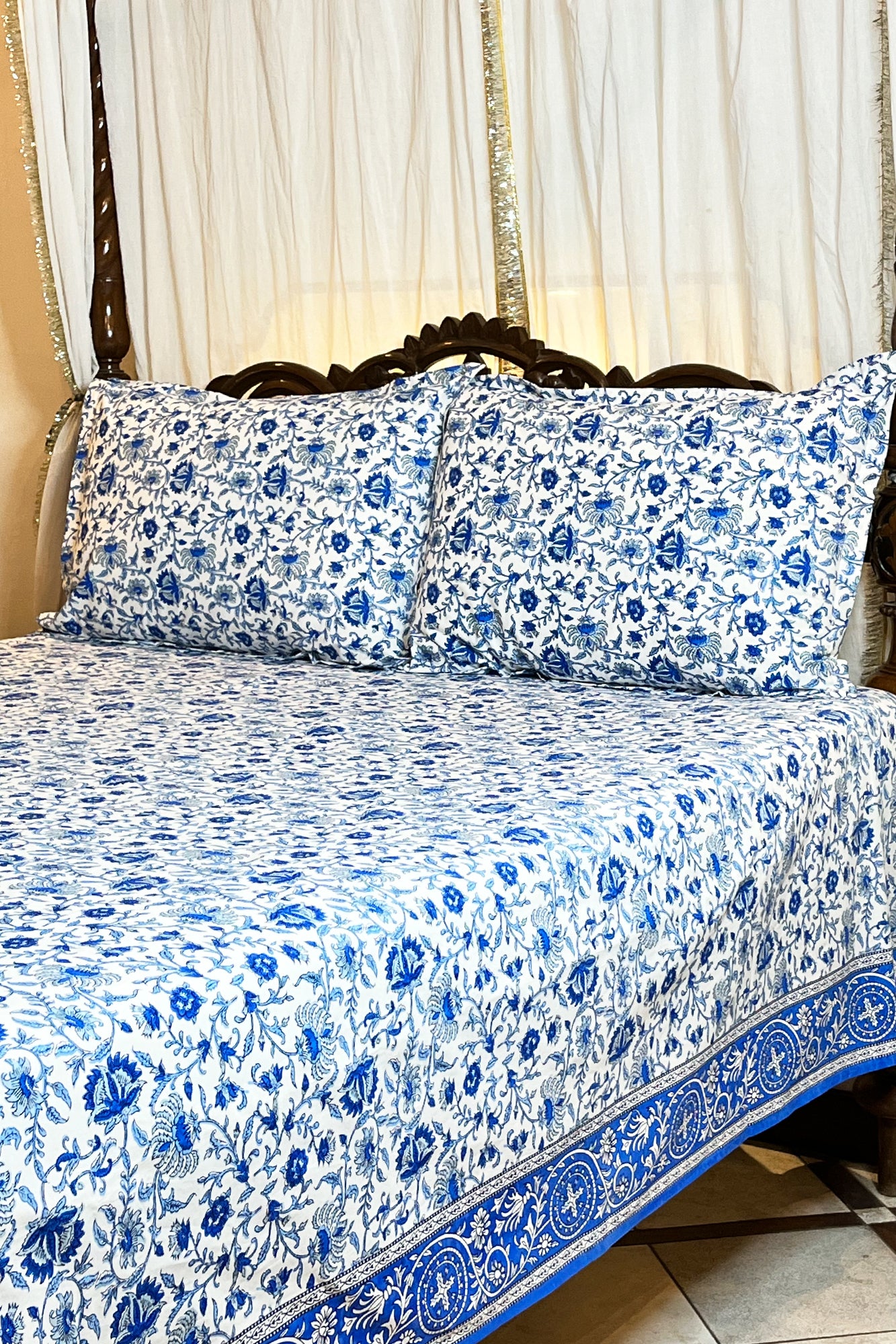 Vintage Blue Bed Sheet With Pillow
