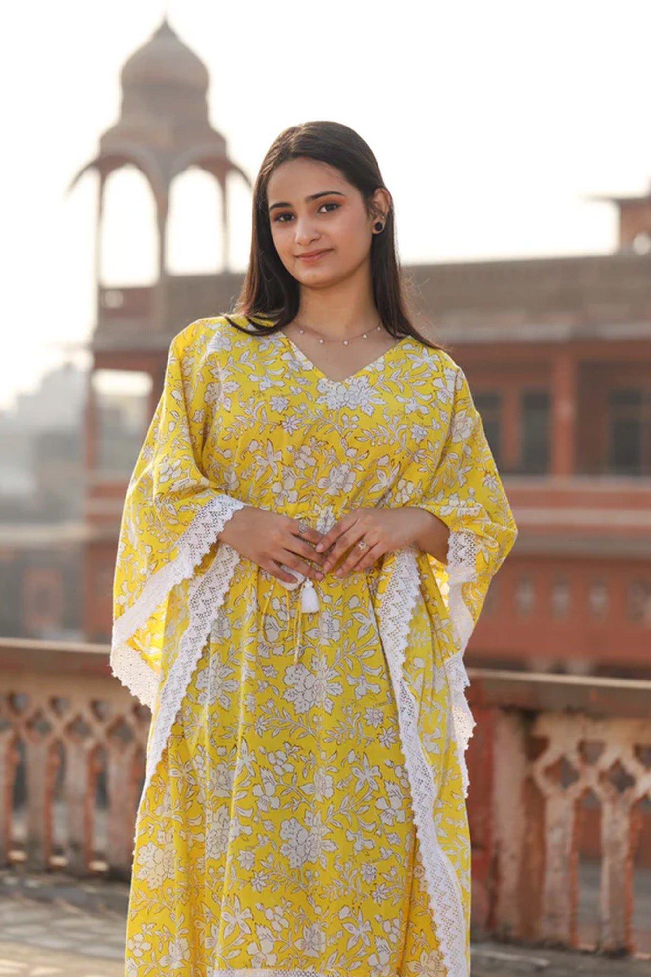 Kaftan Short Women Daffodil Floral Jaal