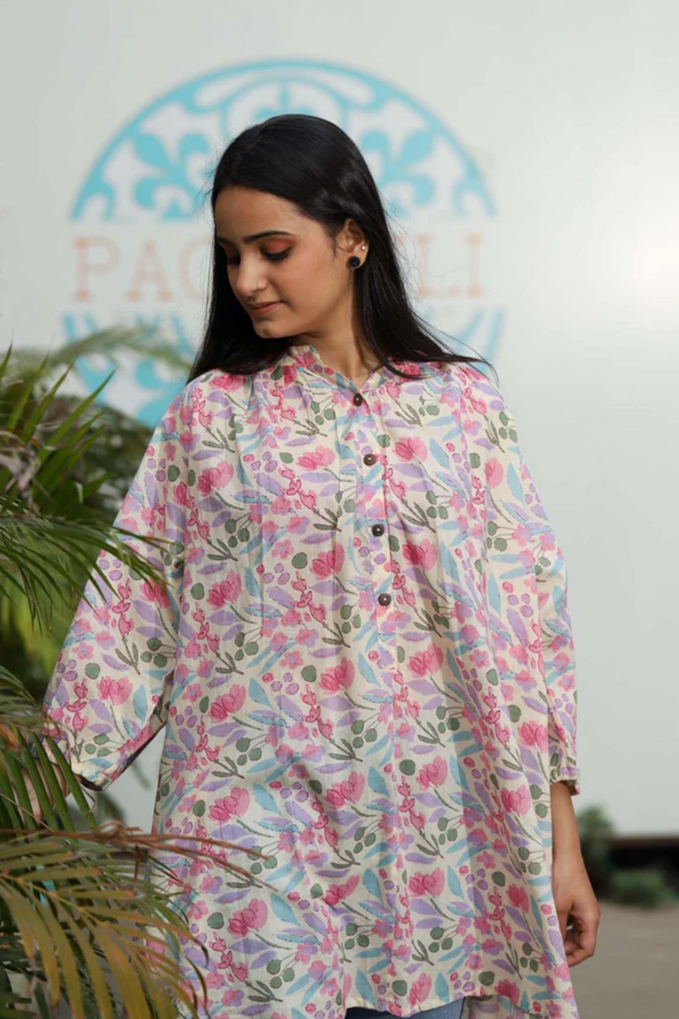 Top Women Gather Mallika Floral Jaal