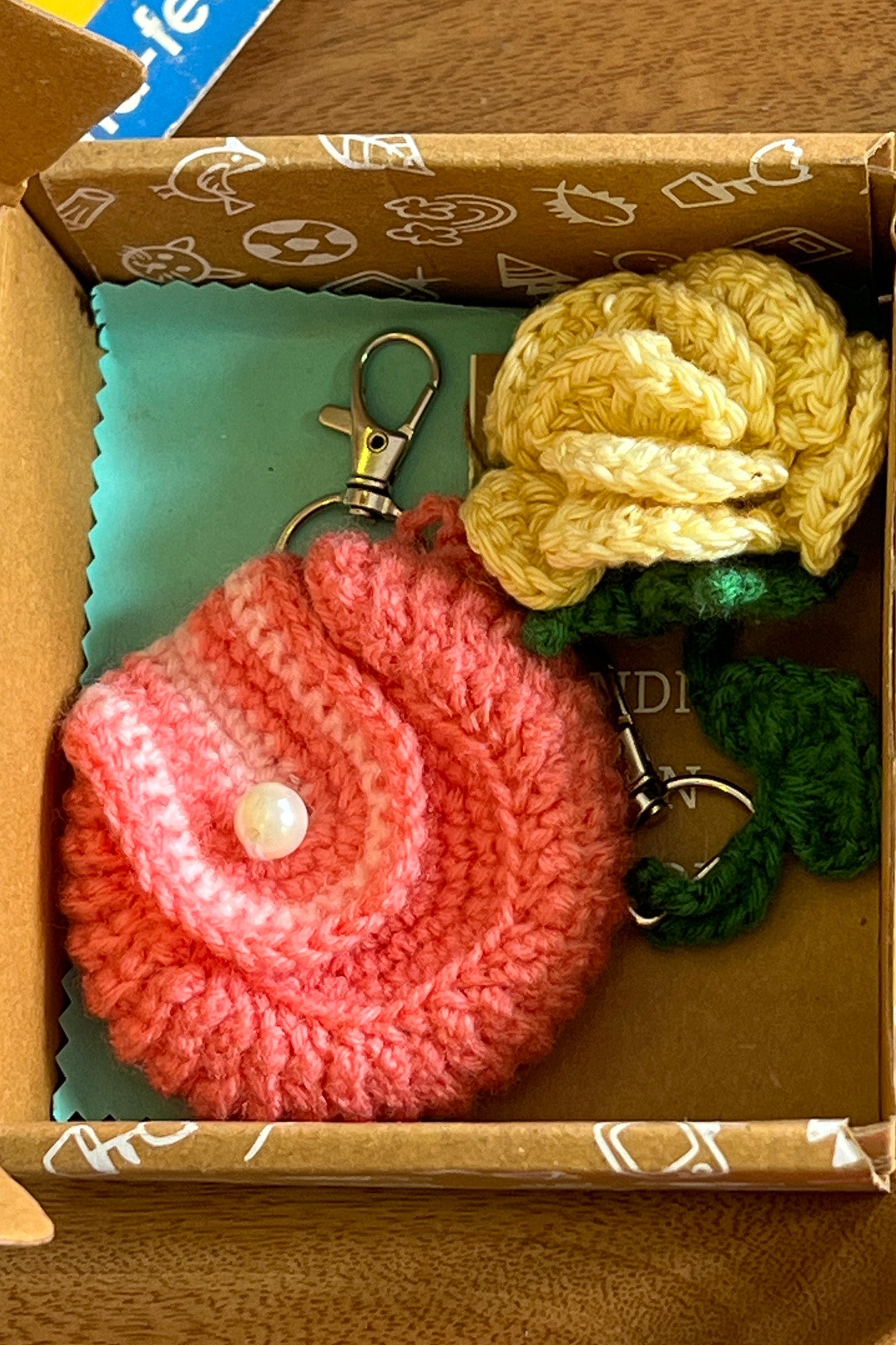 Yellow Rose Gift Box