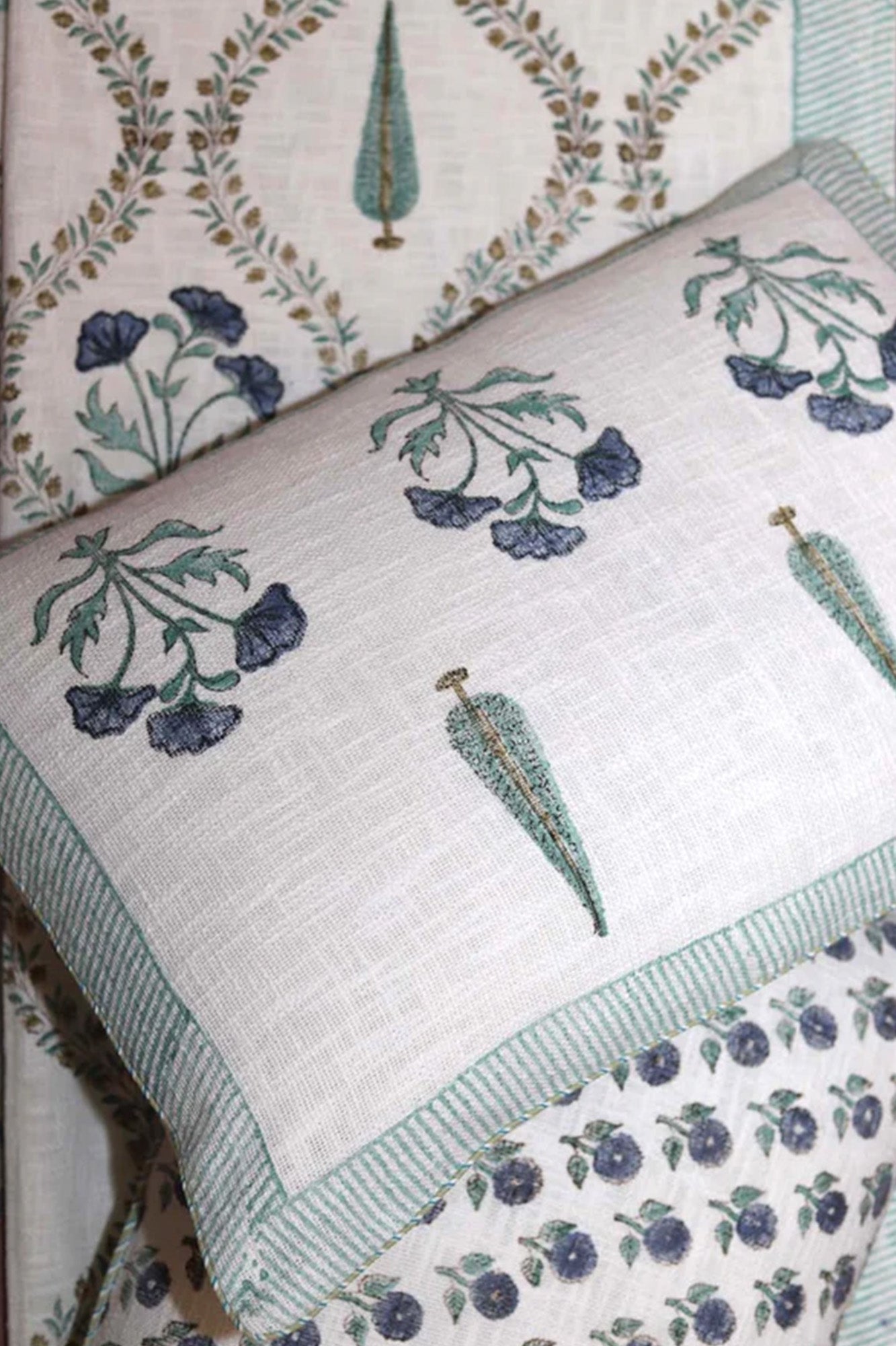 Crocus Garden Bed Cover