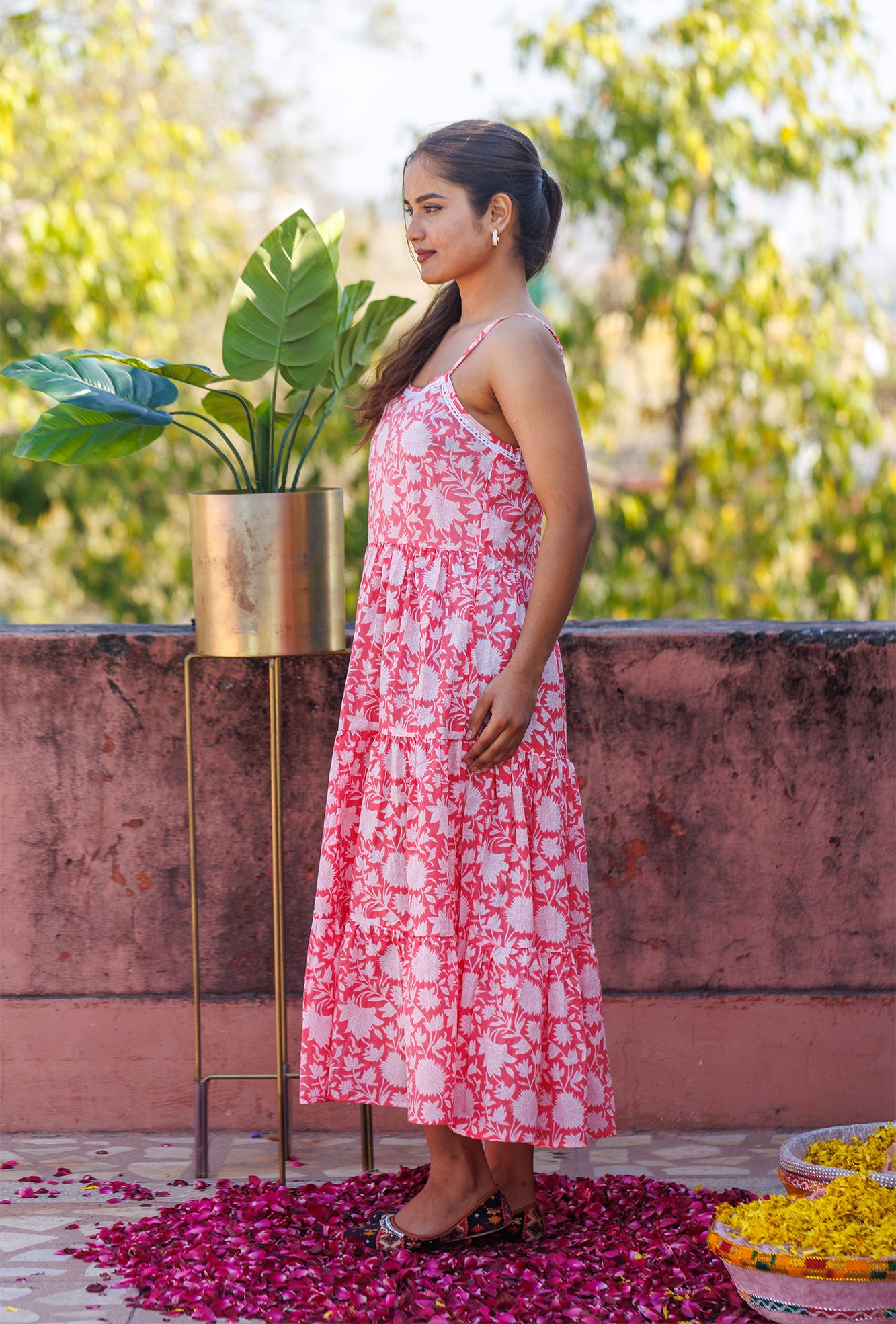 Gulabi Jaal Strep Dress