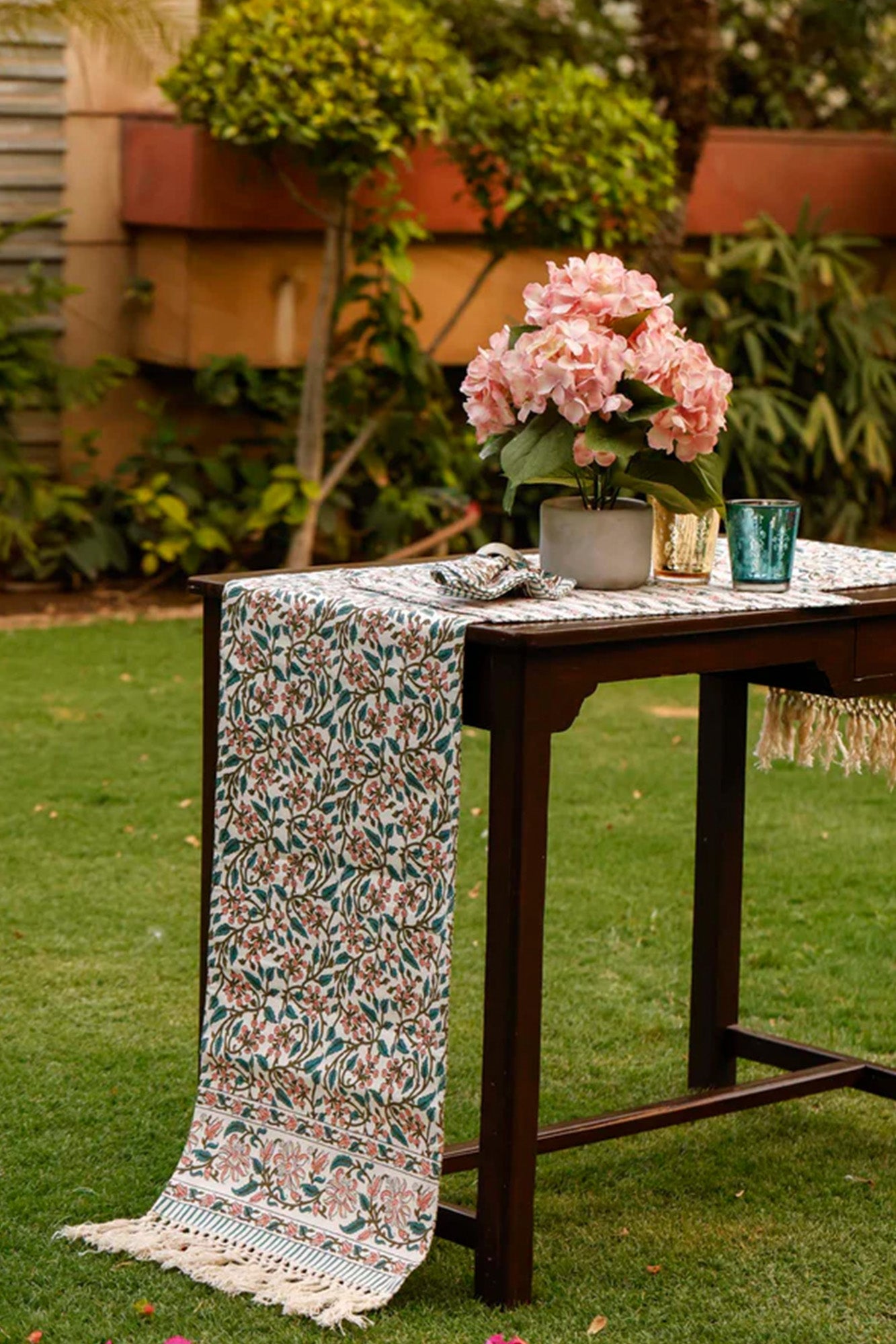 Runner Multicolor Floral Jaal Reversible