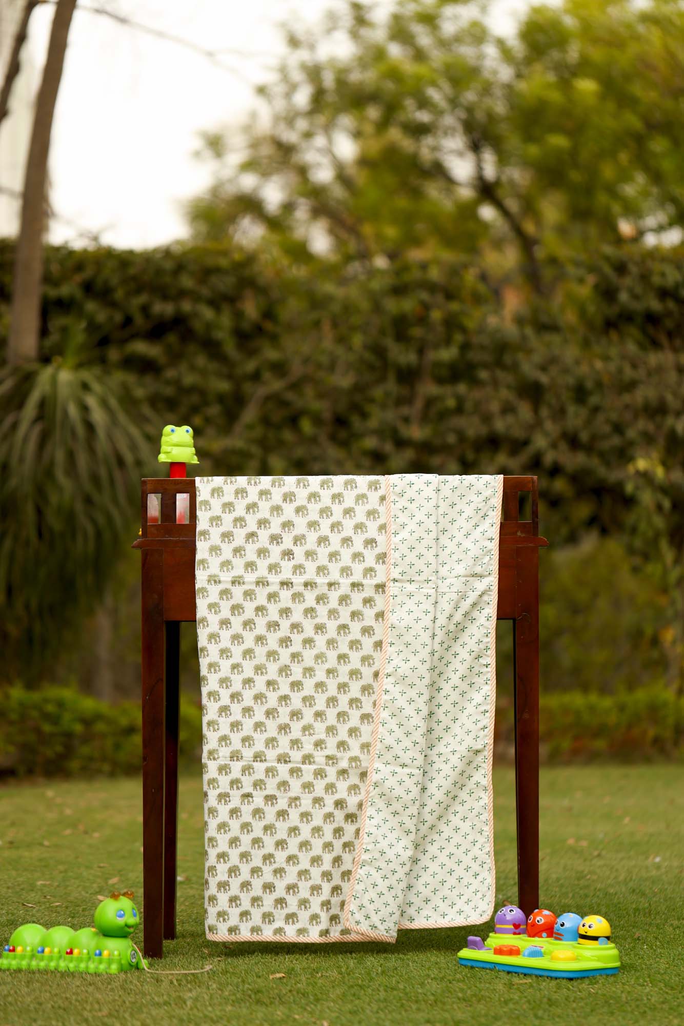 Green Elephant Kids Dohar