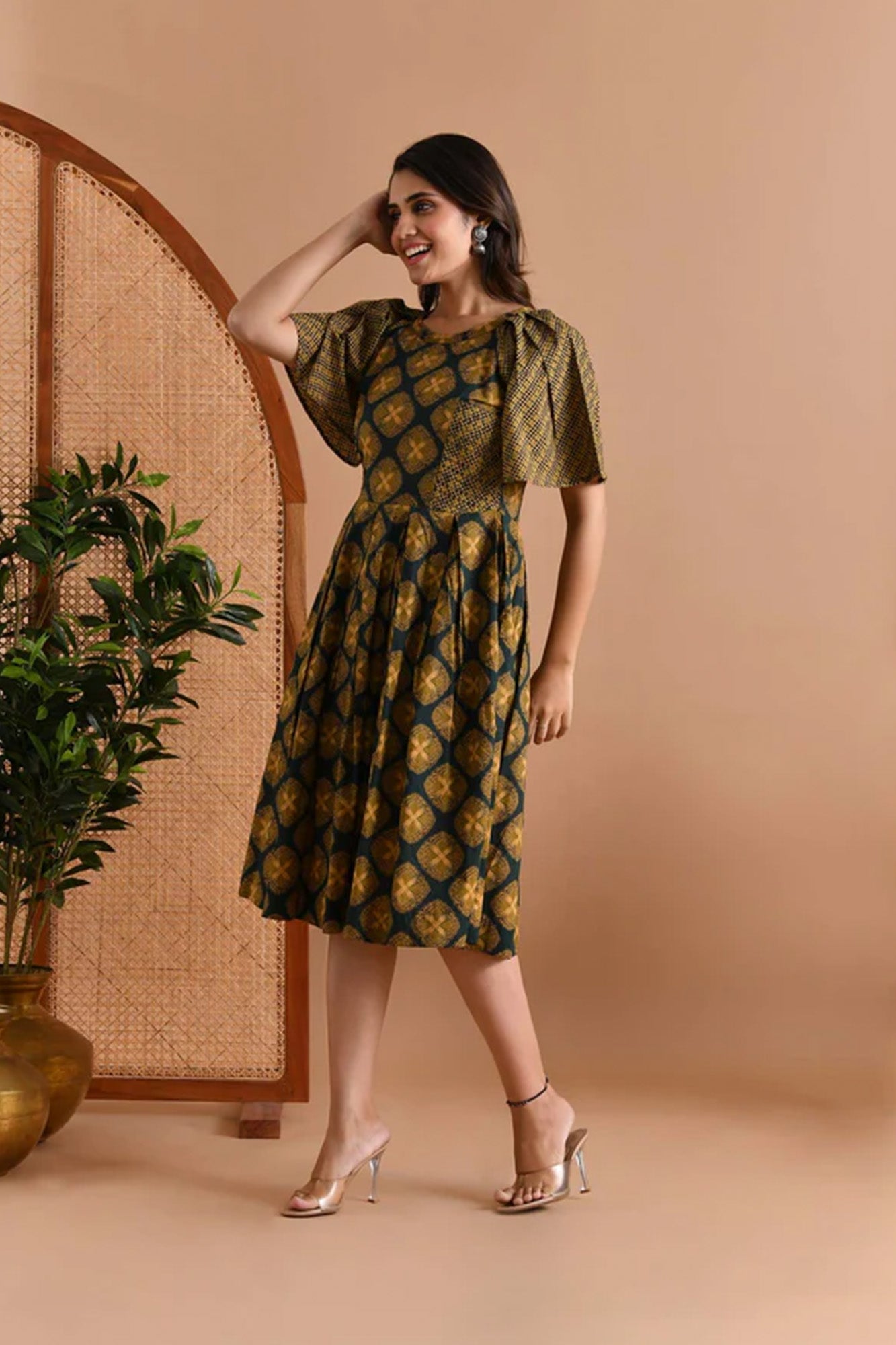 Dress Women Rozana Pleated Patch