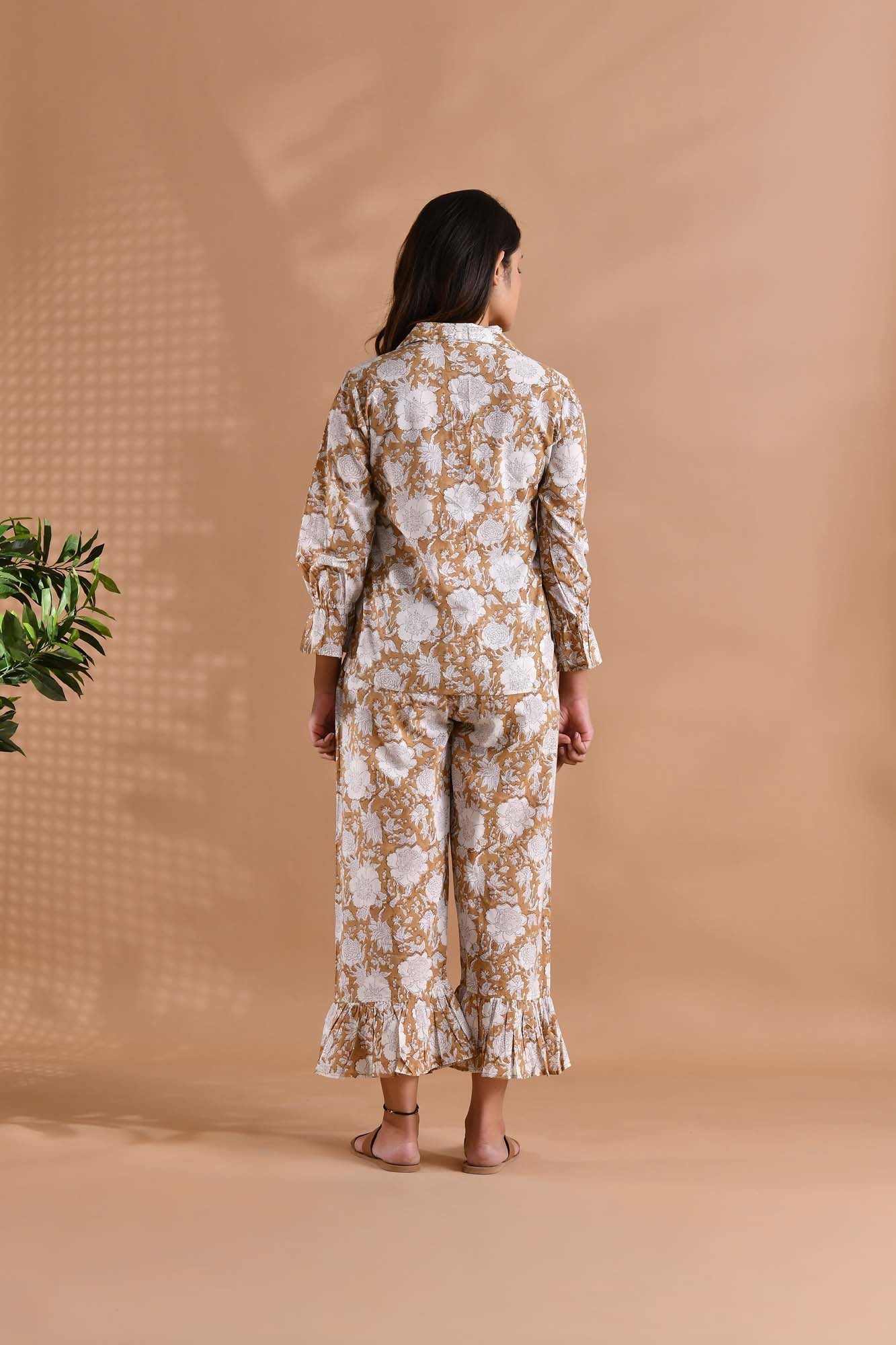 Nature-wood Night Suit