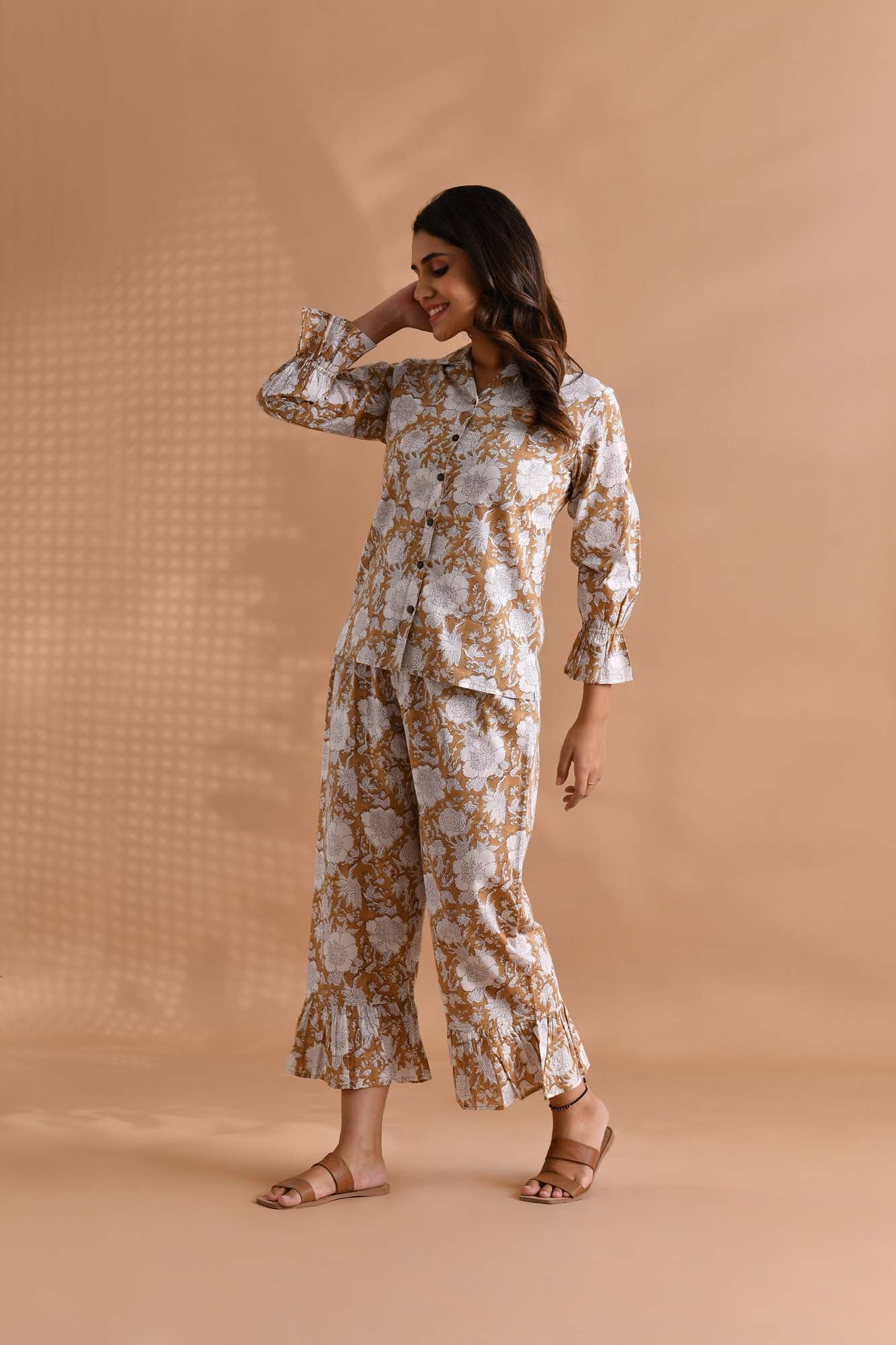 Nature-wood Night Suit