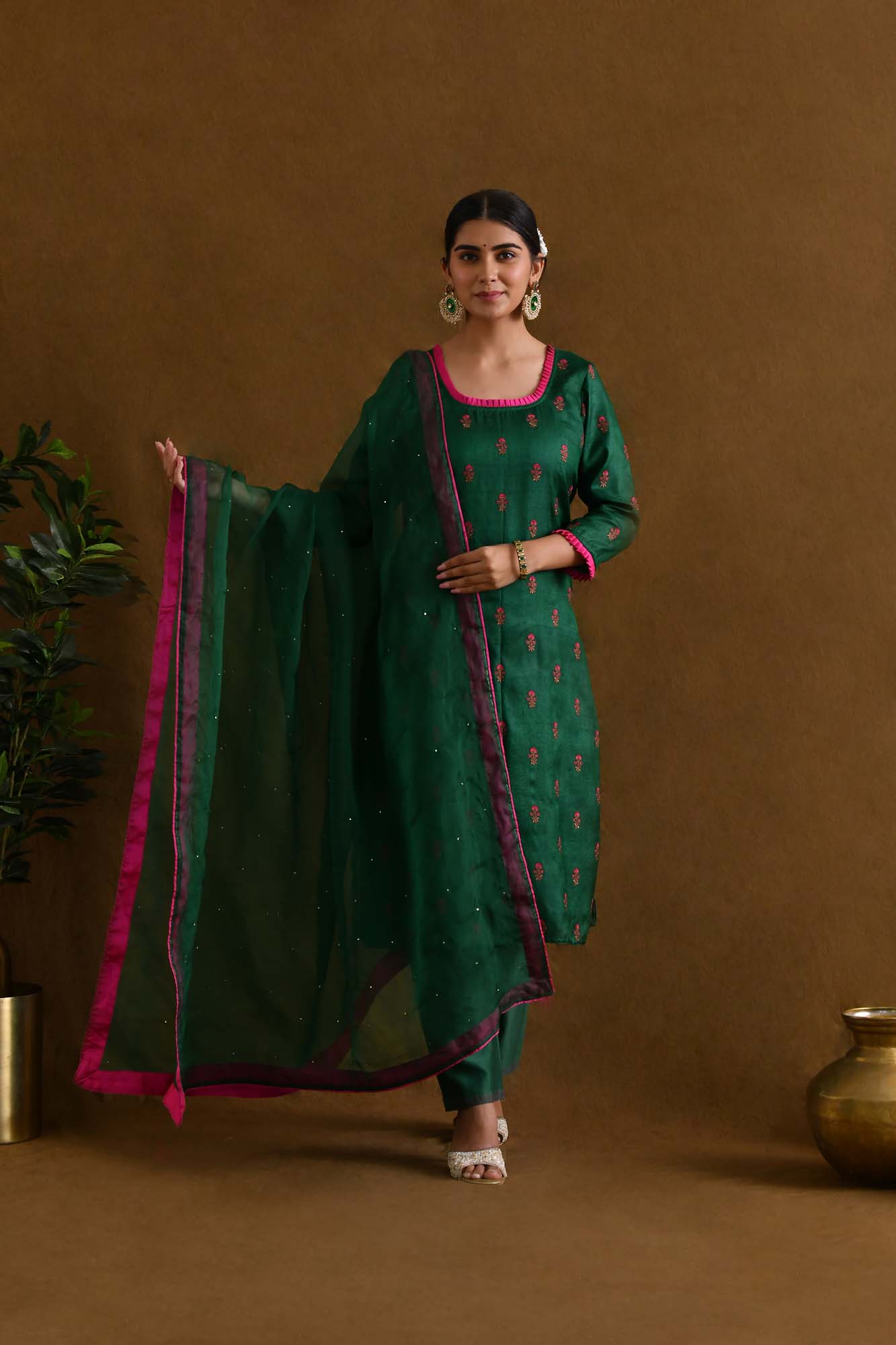 Muslin Chanderi Suit Set for Women with Thread Embroidery and Dupatta – Elegant Festive Wear main image 0
